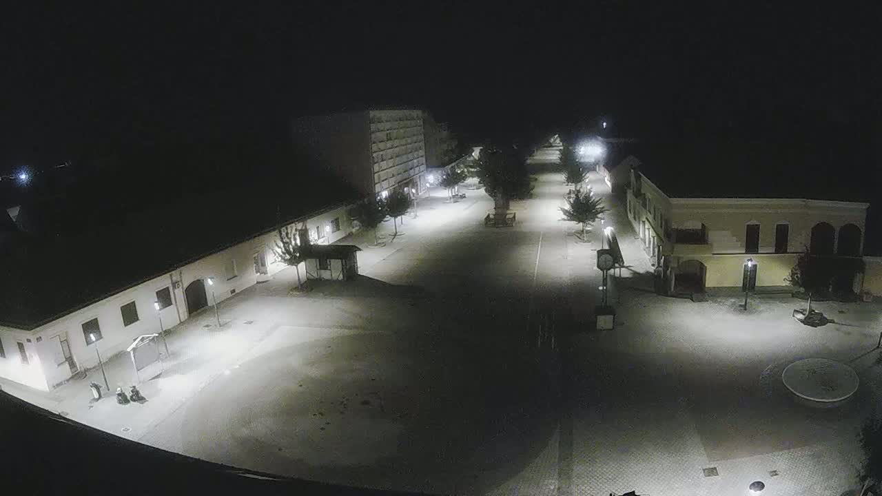 Ludbreg, Concentric Circles Center of the World, Trg Svetog Trojstva (Holy Trinity Square) Live Cam -  Ludbreg, Grad Ludbreg, Varaždin, Croatia
