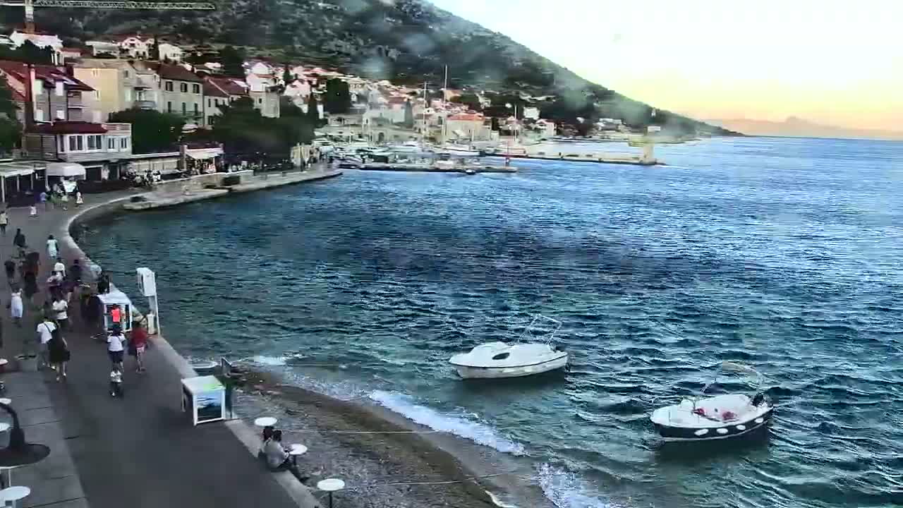 Otok  Brač Island, Bol Village & Adriatic Coast Live Cam - Bol, Brac Island, Split-Dalmatia, Croatia