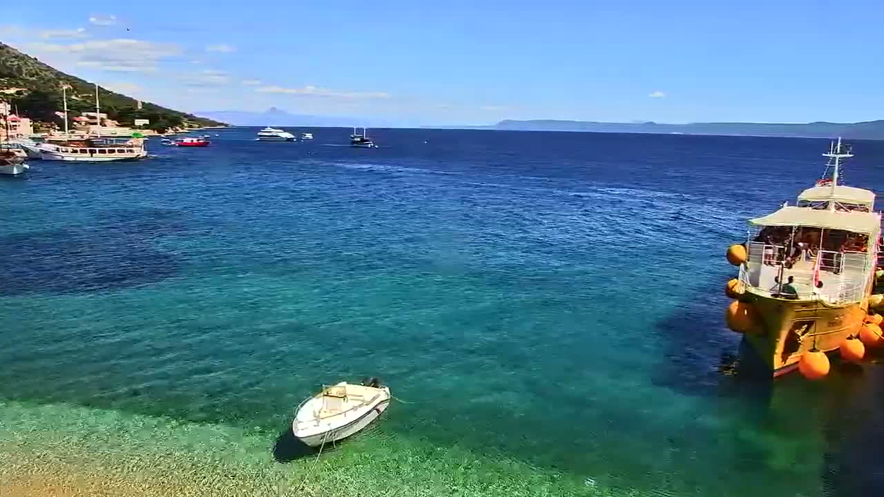 Otok  Brač Island, Bol Village & Adriatic Coast Live Cam - Bol, Brac Island, Split-Dalmatia, Croatia