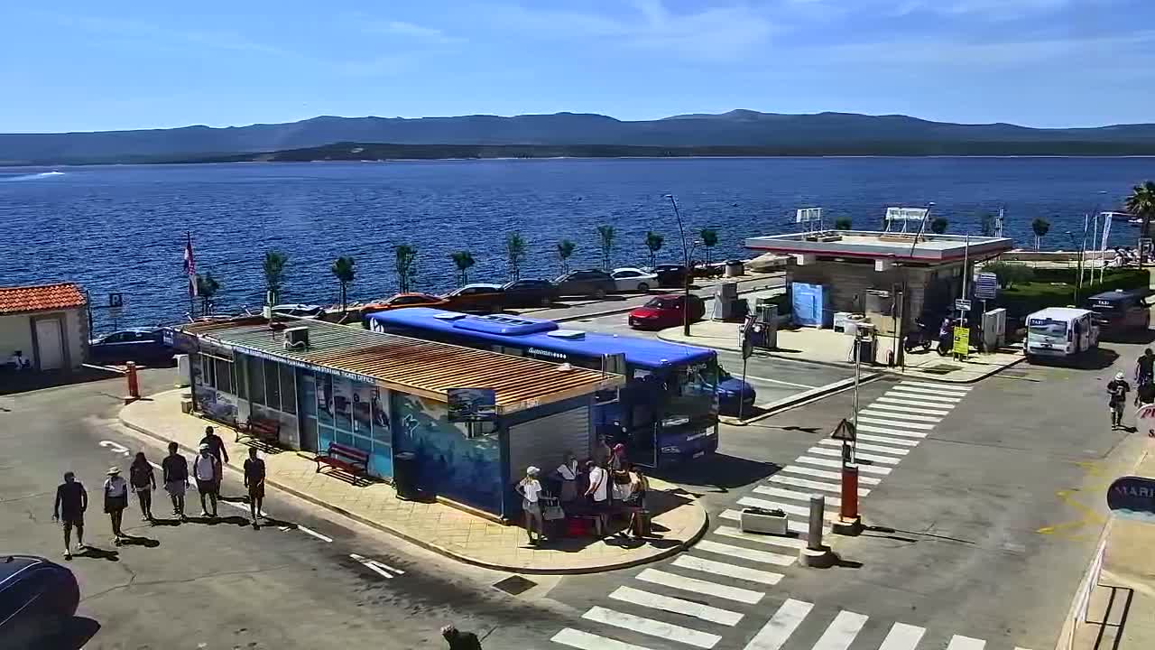 Otok  Brač Island, Bol Village & Adriatic Coast Live Cam - Bol, Brac Island, Split-Dalmatia, Croatia