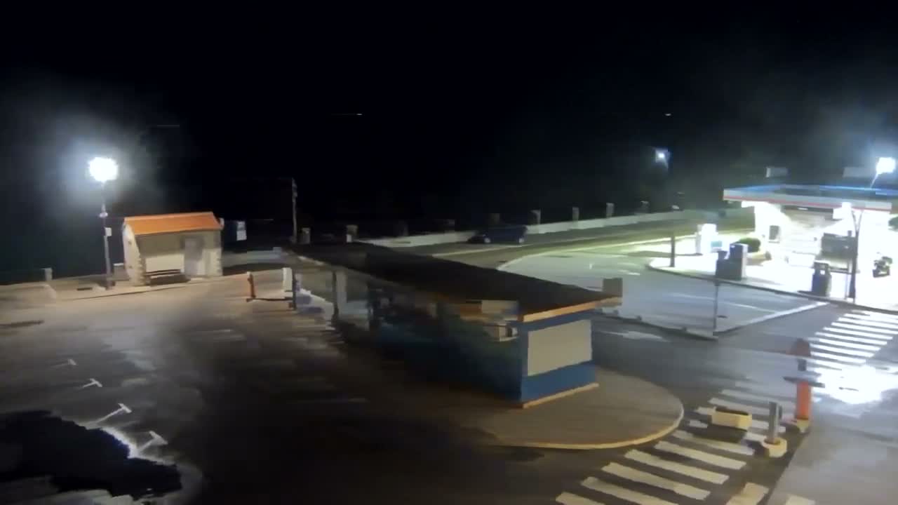 Otok  Brač Island, Bol Village & Adriatic Coast Live Cam - Bol, Brac Island, Split-Dalmatia, Croatia