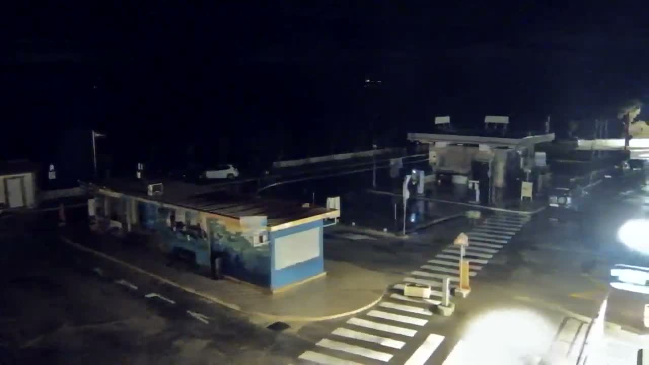 Otok  Brač Island, Bol Village & Adriatic Coast Live Cam - Bol, Brac Island, Split-Dalmatia, Croatia