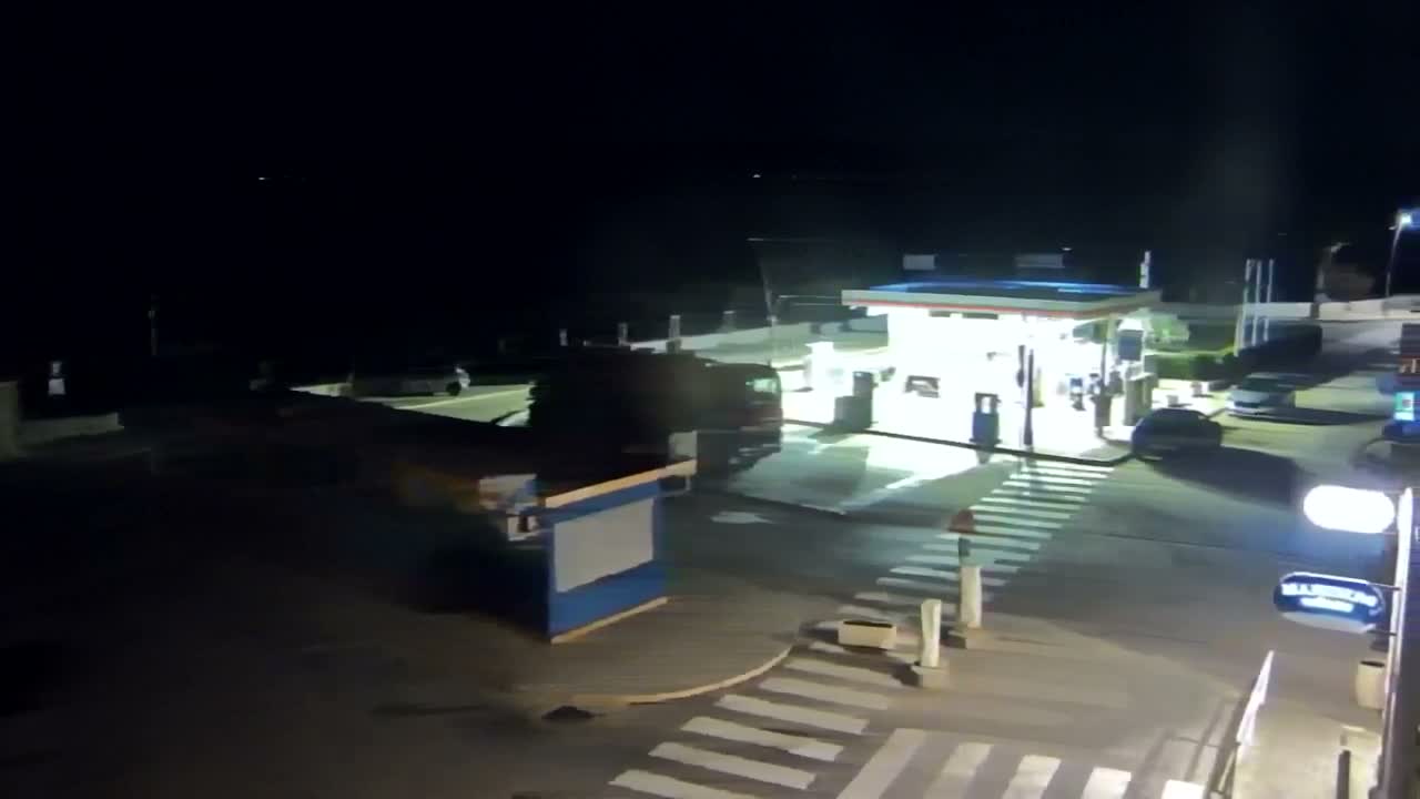 Otok  Brač Island, Bol Village & Adriatic Coast Live Cam - Bol, Brac Island, Split-Dalmatia, Croatia