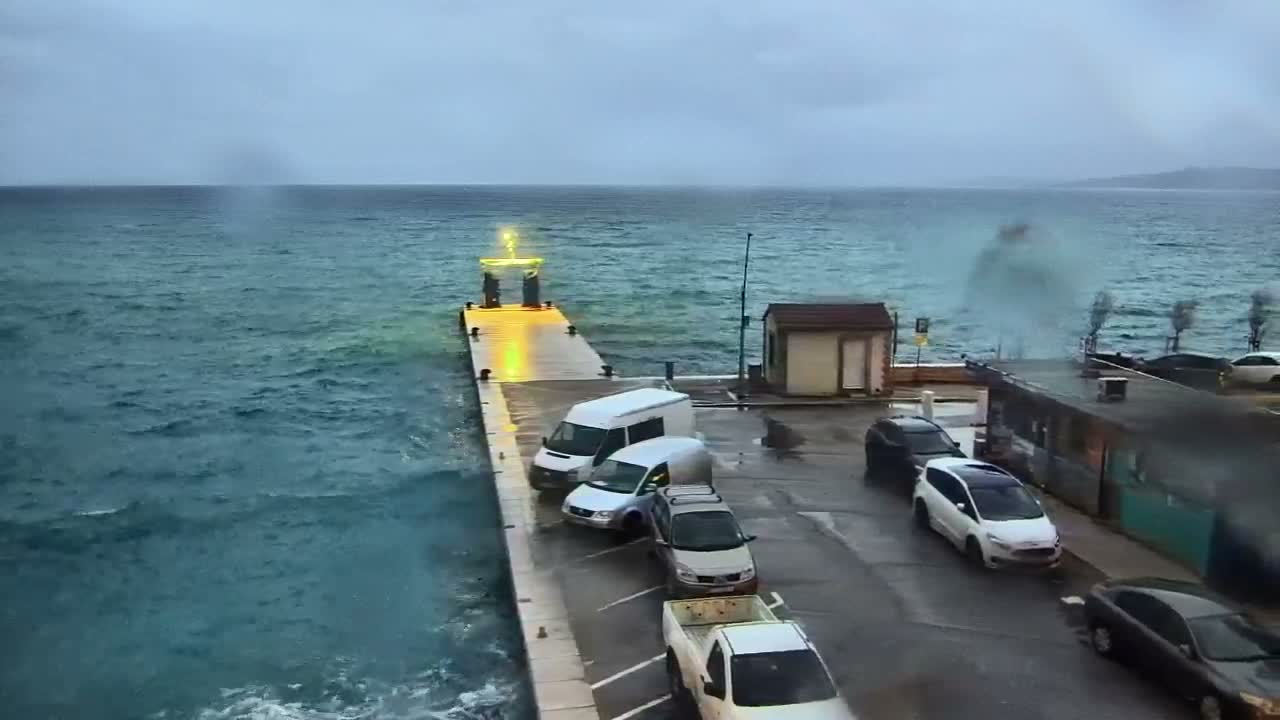 Otok  Brač Island, Bol Village & Adriatic Coast Live Cam - Bol, Brac Island, Split-Dalmatia, Croatia