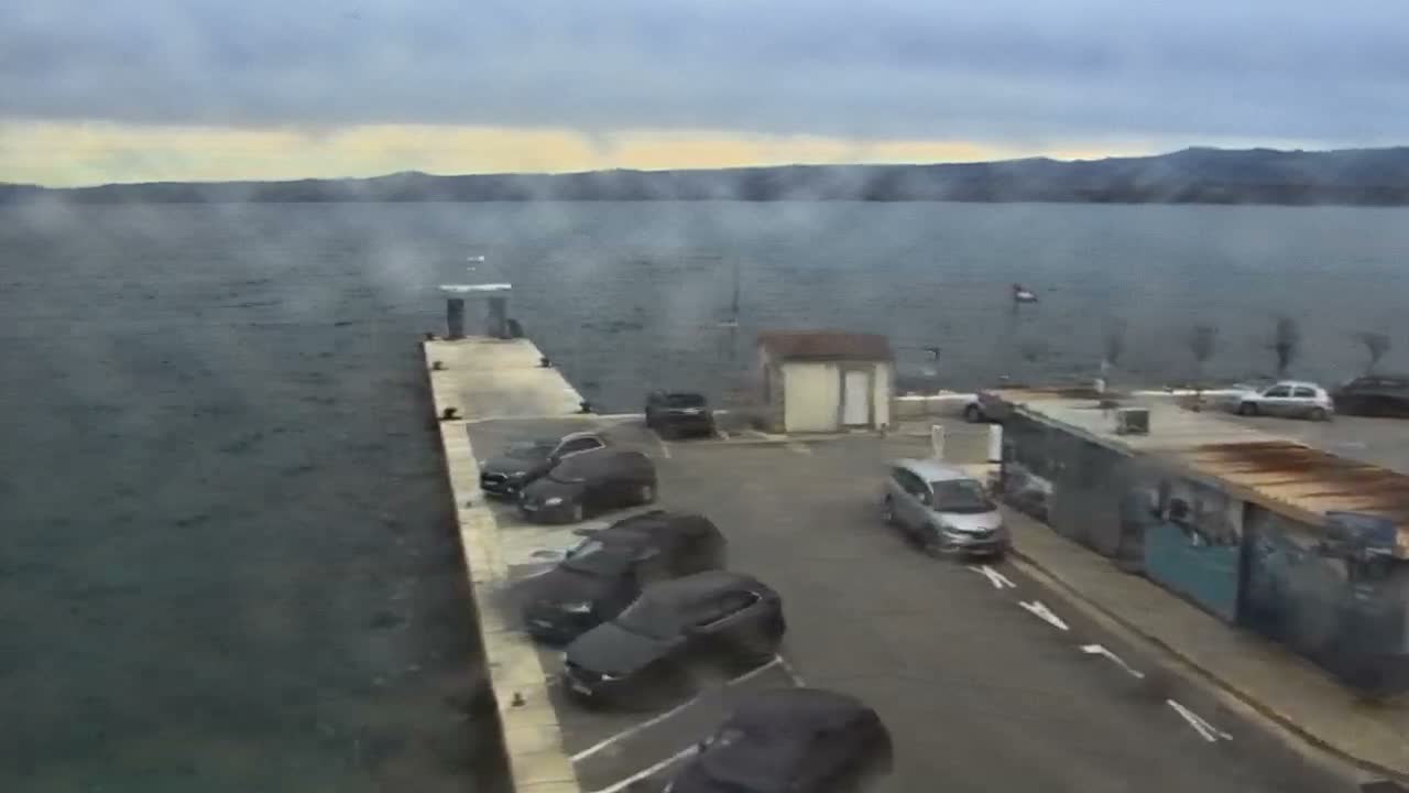 Otok  Brač Island, Bol Village & Adriatic Coast Live Cam - Bol, Brac Island, Split-Dalmatia, Croatia