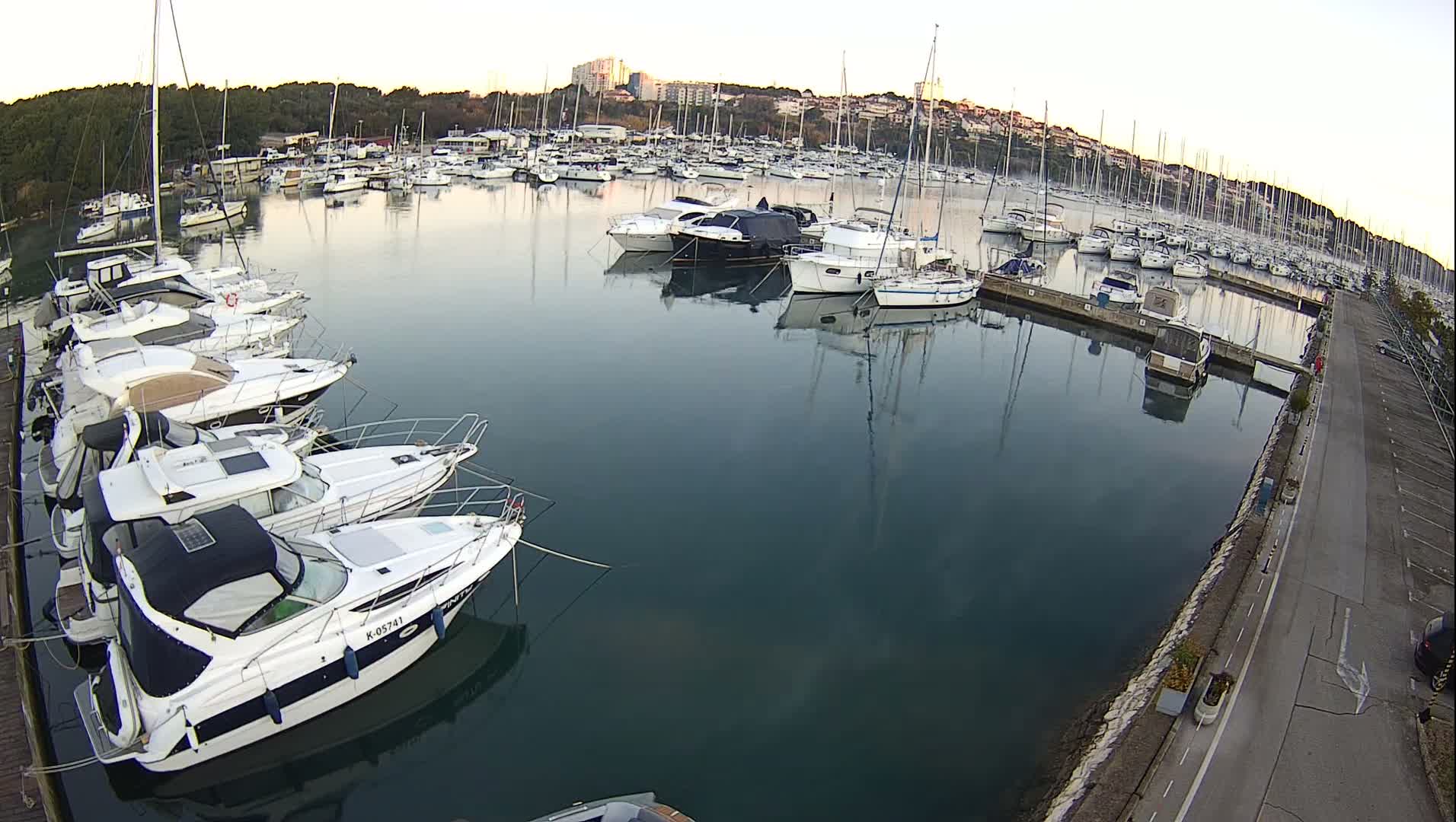 Pula, Marina Veruda North View Live Cam - Pjescana Uvala, Pula, Istria, Croatia