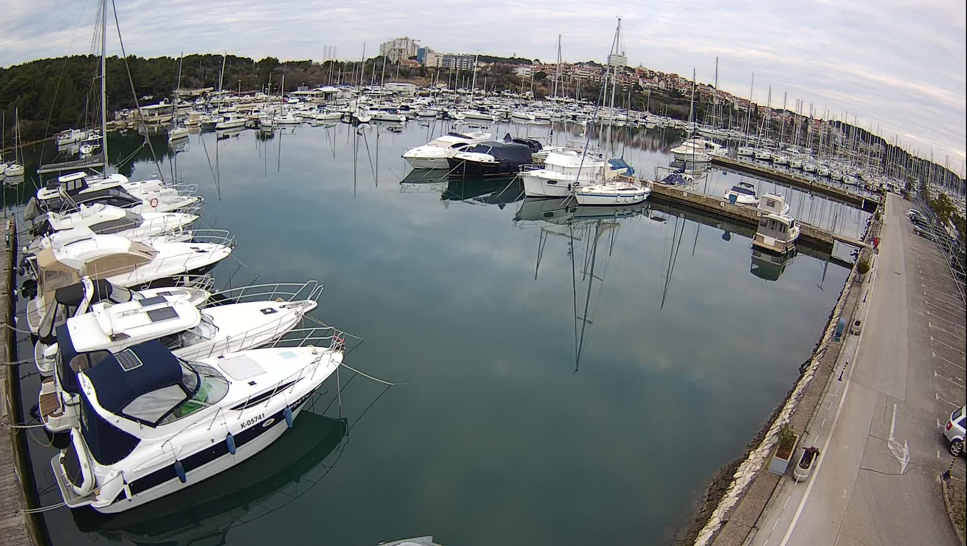 Pula, Marina Veruda North View Live Cam - Pjescana Uvala, Pula, Istria, Croatia