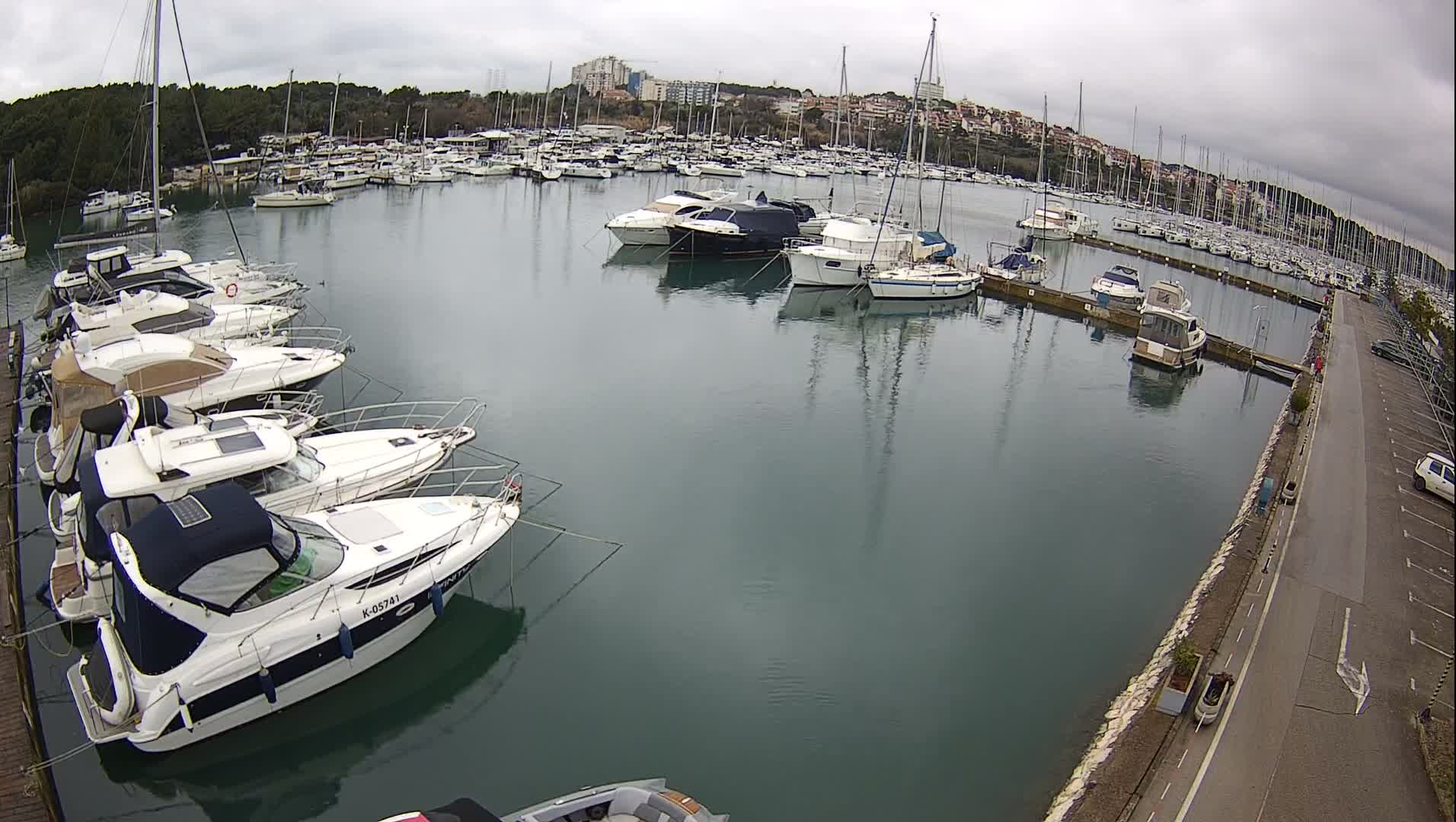 Pula, Marina Veruda North View Live Cam - Pjescana Uvala, Pula, Istria, Croatia