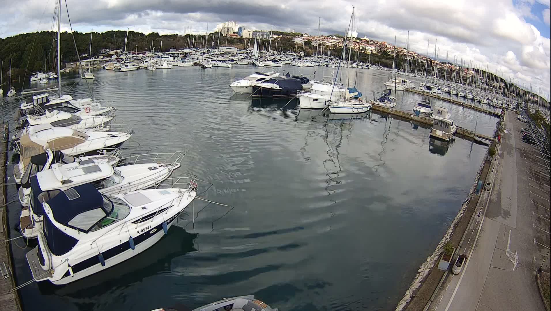 Pula, Marina Veruda North View Live Cam - Pjescana Uvala, Pula, Istria, Croatia