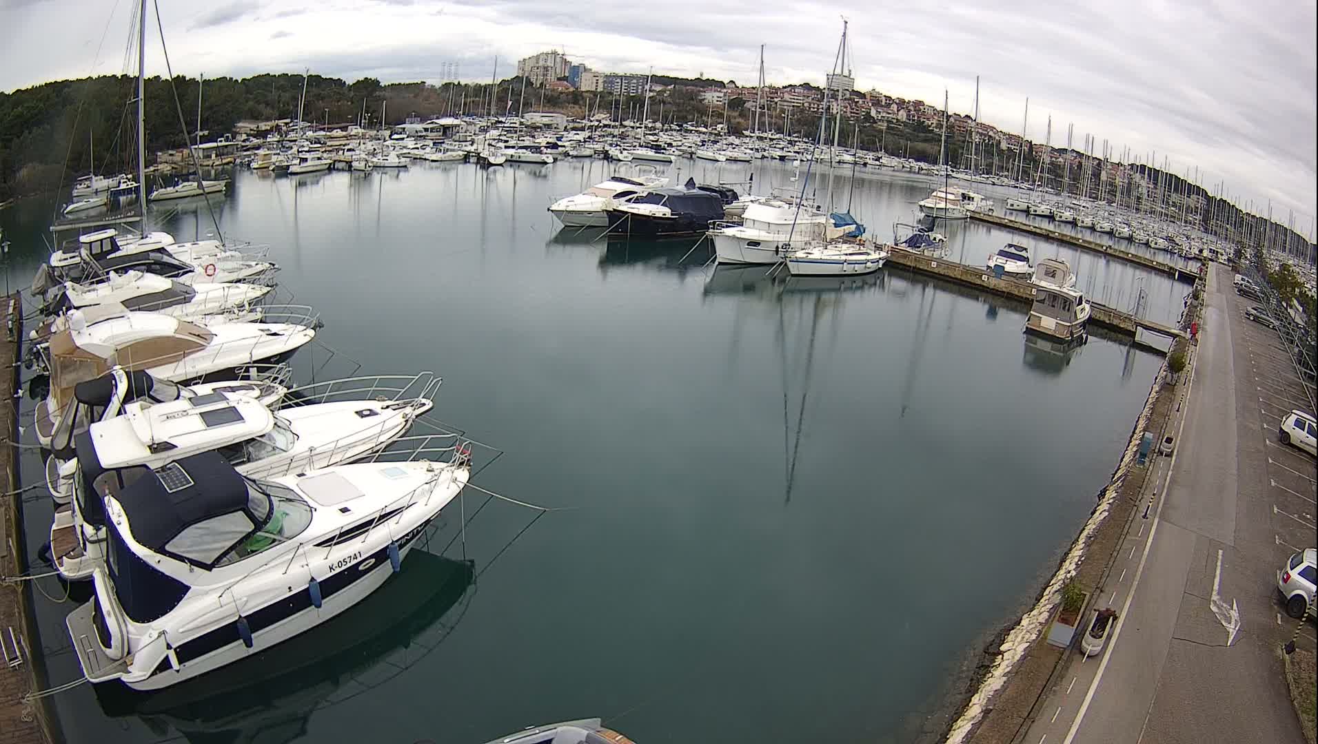 Pula, Marina Veruda North View Live Cam - Pjescana Uvala, Pula, Istria, Croatia