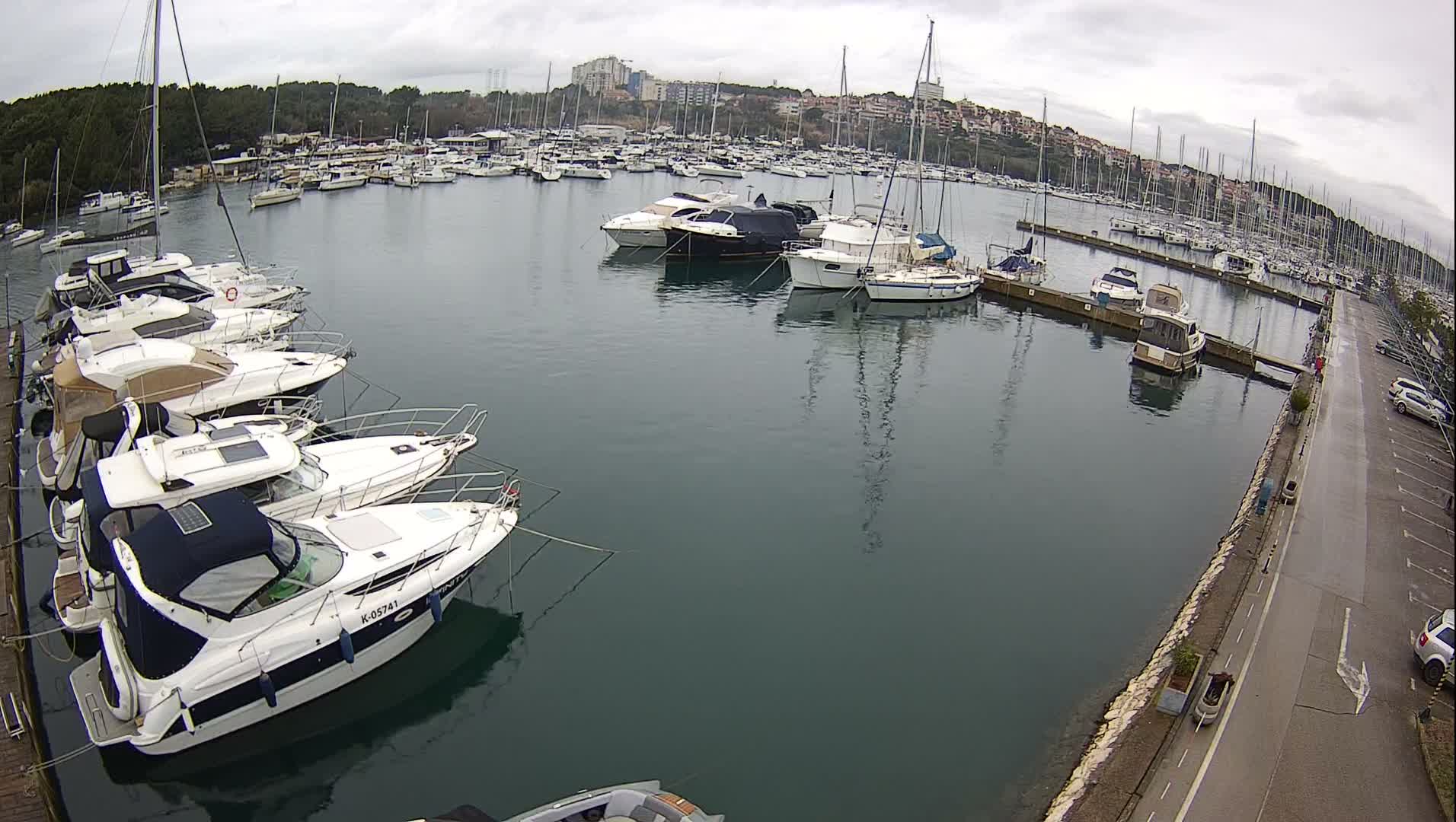 Pula, Marina Veruda North View Live Cam - Pjescana Uvala, Pula, Istria, Croatia
