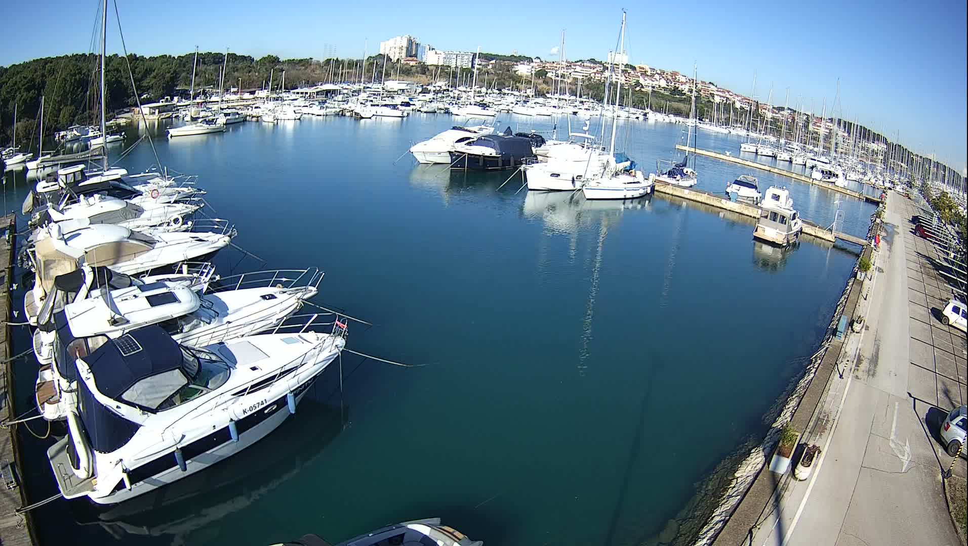 Pula, Marina Veruda North View Live Cam - Pjescana Uvala, Pula, Istria, Croatia