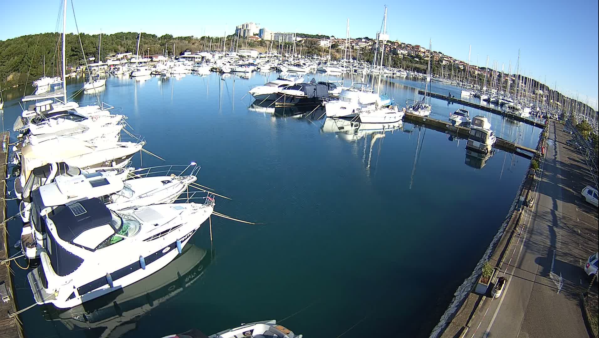 Pula, Marina Veruda North View Live Cam - Pjescana Uvala, Pula, Istria, Croatia
