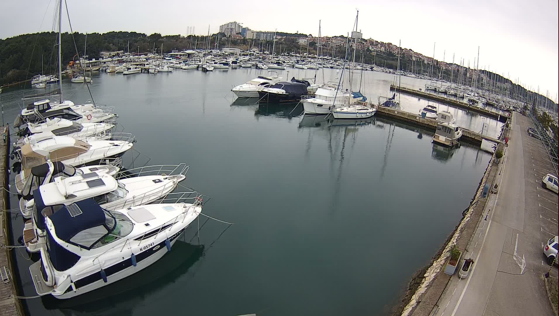 Pula, Marina Veruda North View Live Cam - Pjescana Uvala, Pula, Istria, Croatia