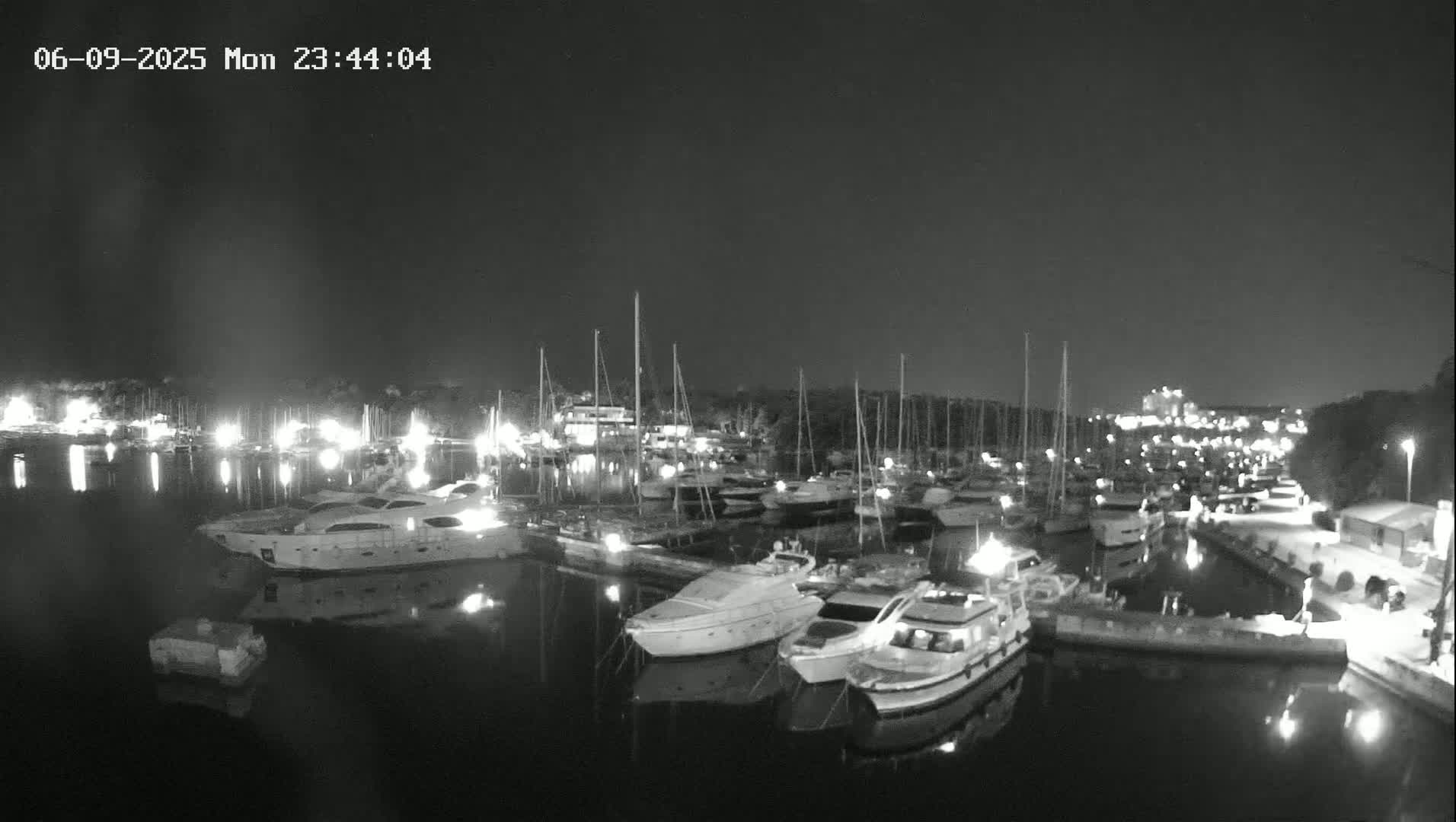 Pula, Marina Veruda East View Live Cam - Pjescana Uvala, Pula, Istria, Croatia