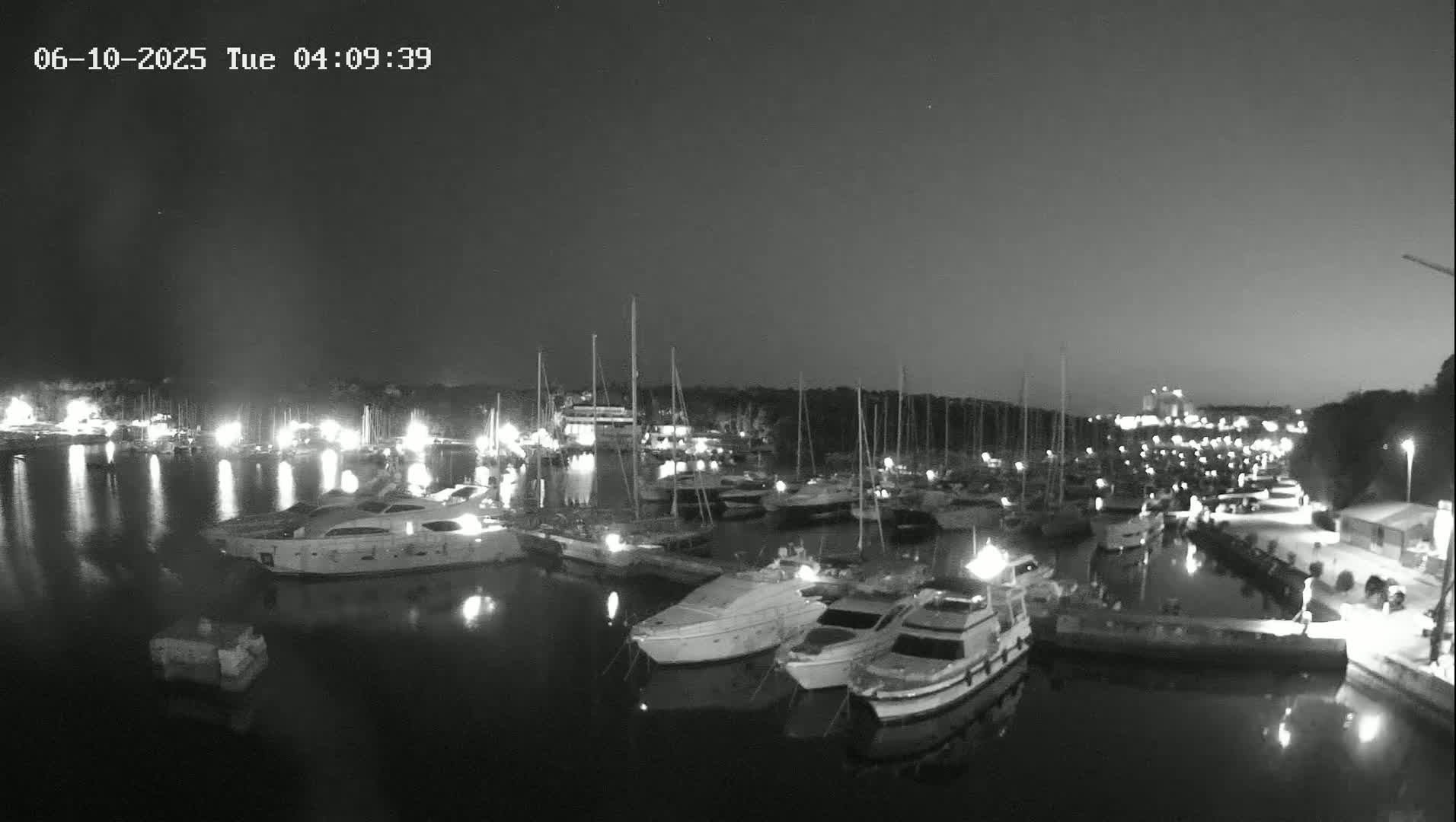 Pula, Marina Veruda East View Live Cam - Pjescana Uvala, Pula, Istria, Croatia
