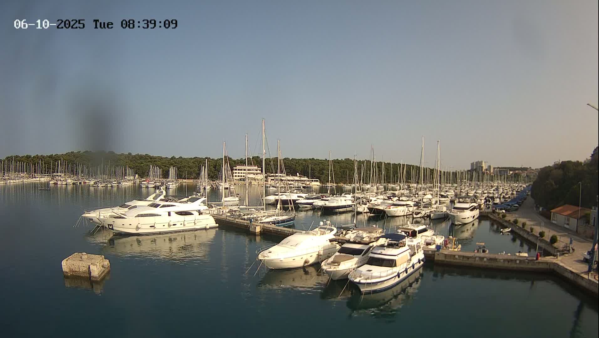 Pula, Marina Veruda East View Live Cam - Pjescana Uvala, Pula, Istria, Croatia