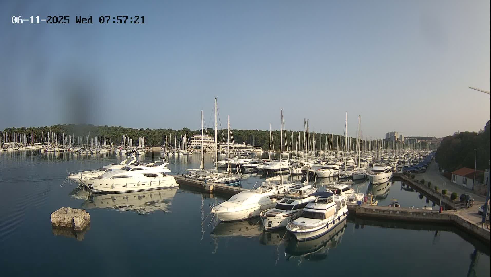 Pula, Marina Veruda East View Live Cam - Pjescana Uvala, Pula, Istria, Croatia