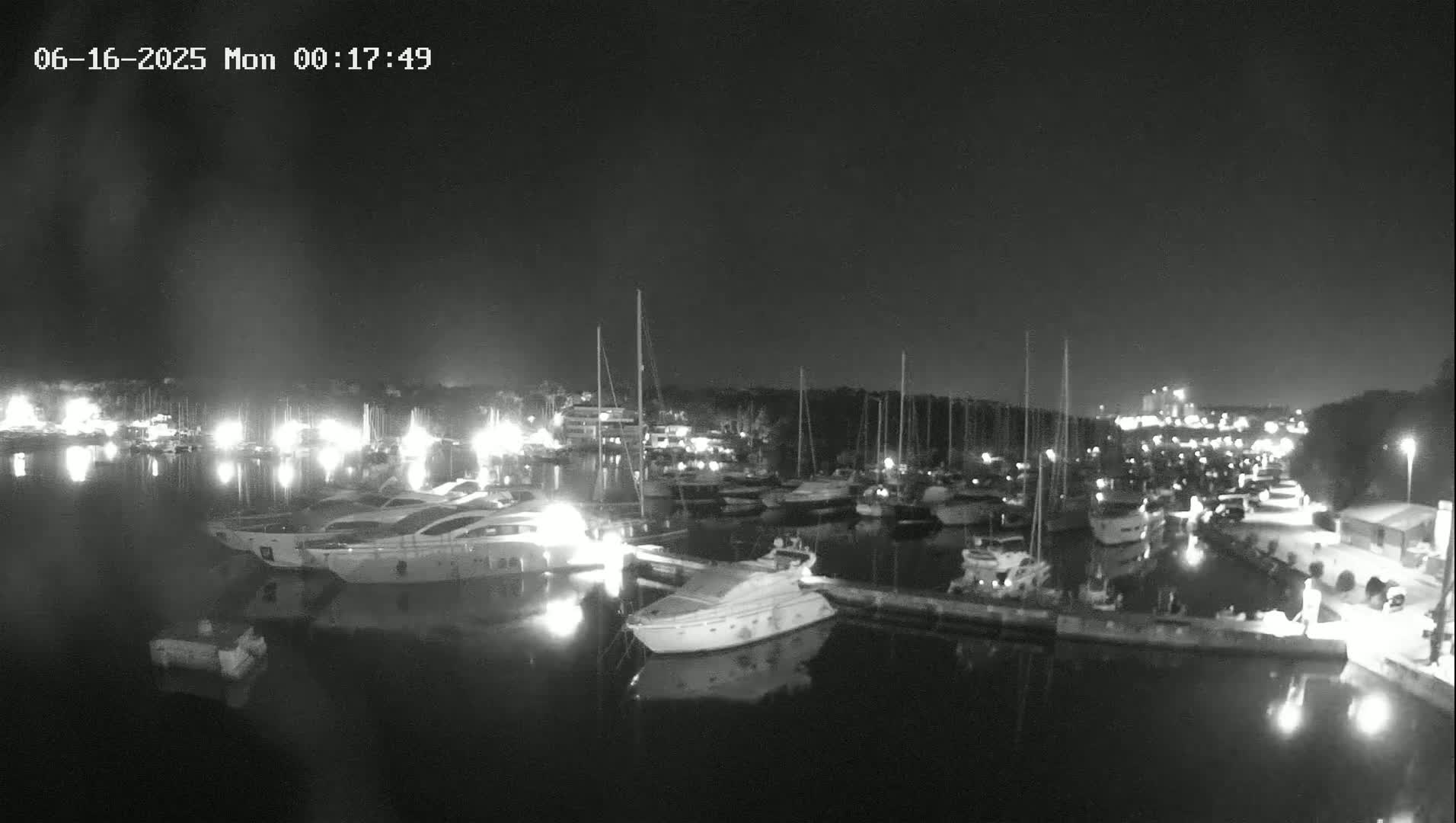 Pula, Marina Veruda East View Live Cam - Pjescana Uvala, Pula, Istria, Croatia