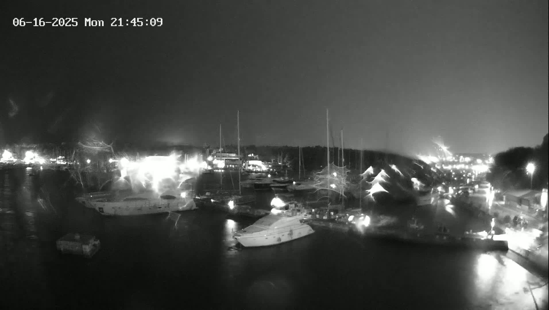 Pula, Marina Veruda East View Live Cam - Pjescana Uvala, Pula, Istria, Croatia