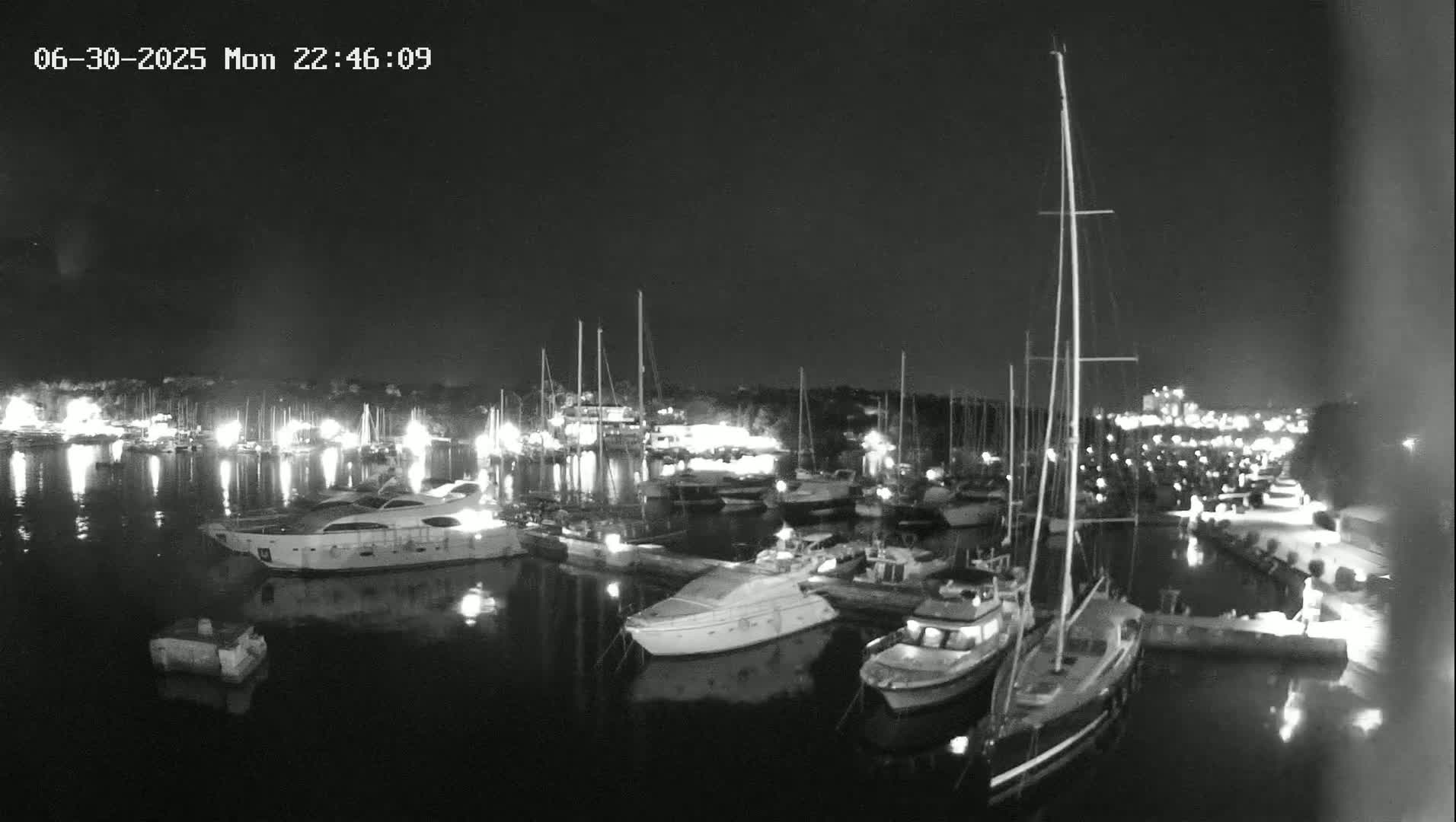 Pula, Marina Veruda East View Live Cam - Pjescana Uvala, Pula, Istria, Croatia