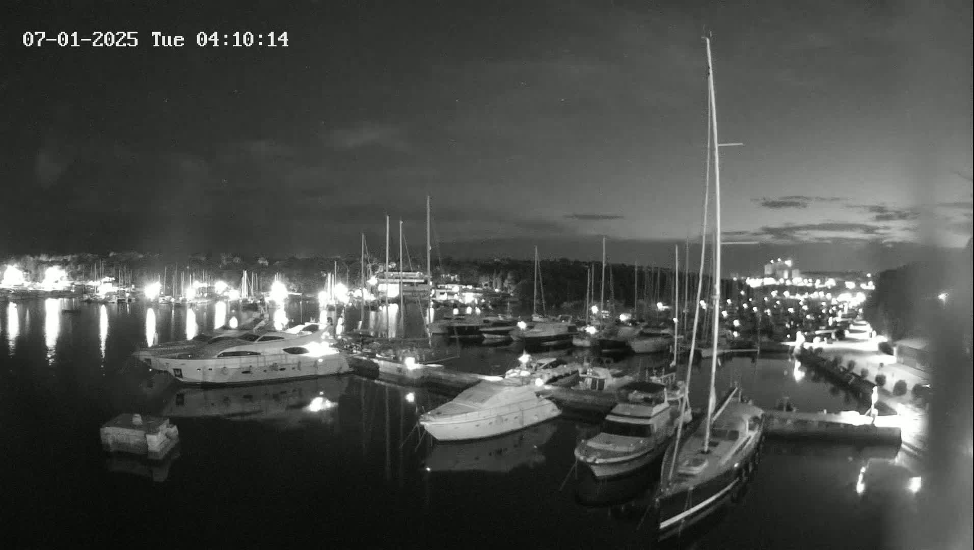 Pula, Marina Veruda East View Live Cam - Pjescana Uvala, Pula, Istria, Croatia