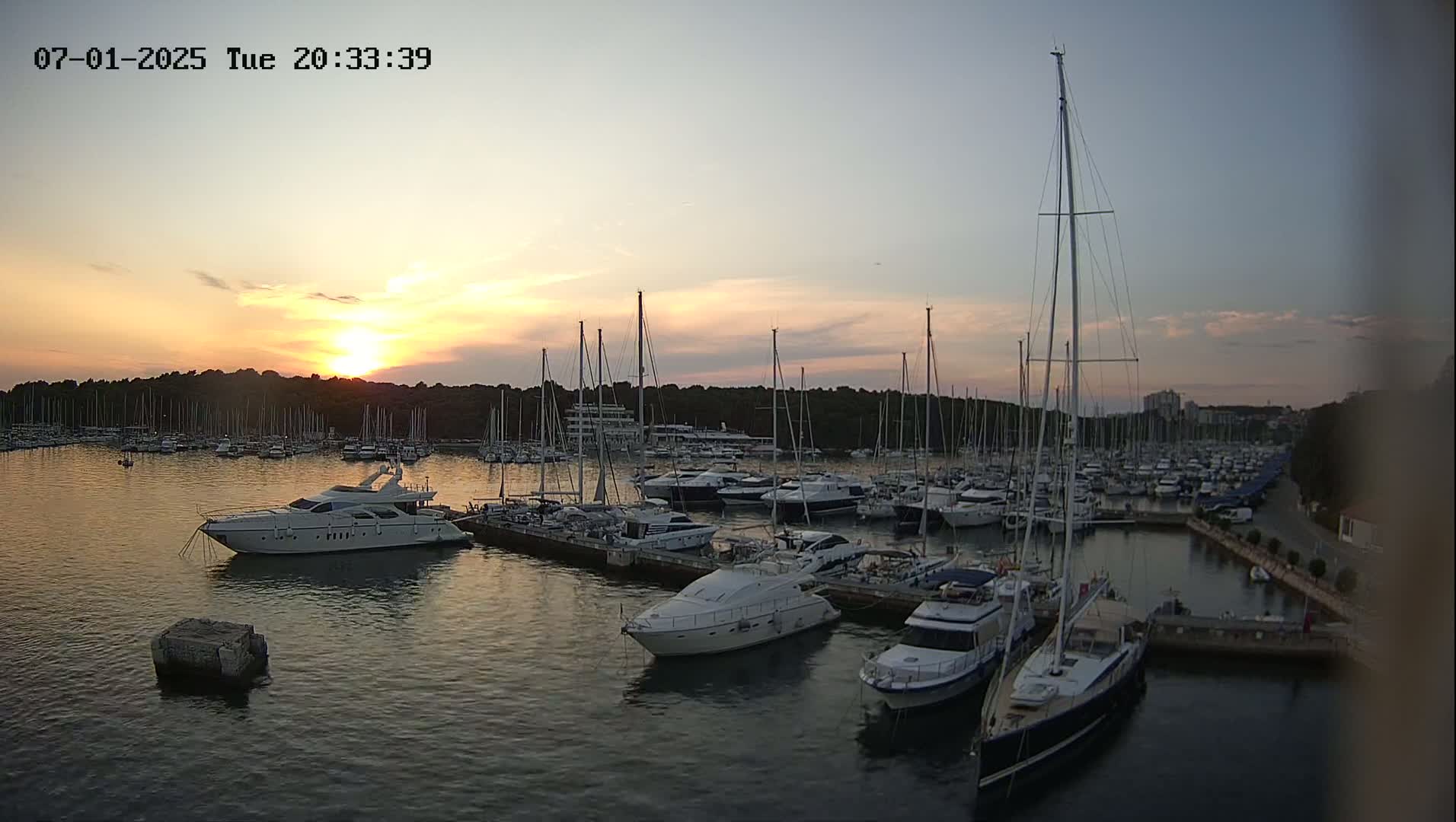 Pula, Marina Veruda East View Live Cam - Pjescana Uvala, Pula, Istria, Croatia