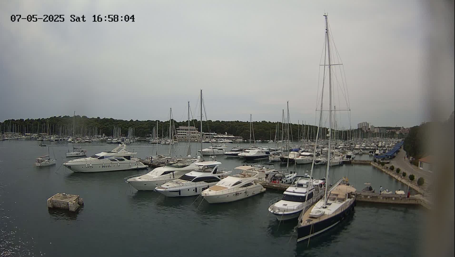 Pula, Marina Veruda East View Live Cam - Pjescana Uvala, Pula, Istria, Croatia
