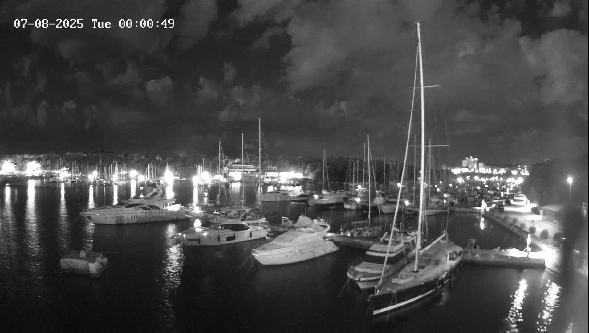 Pula, Marina Veruda East View Live Cam - Pjescana Uvala, Pula, Istria, Croatia