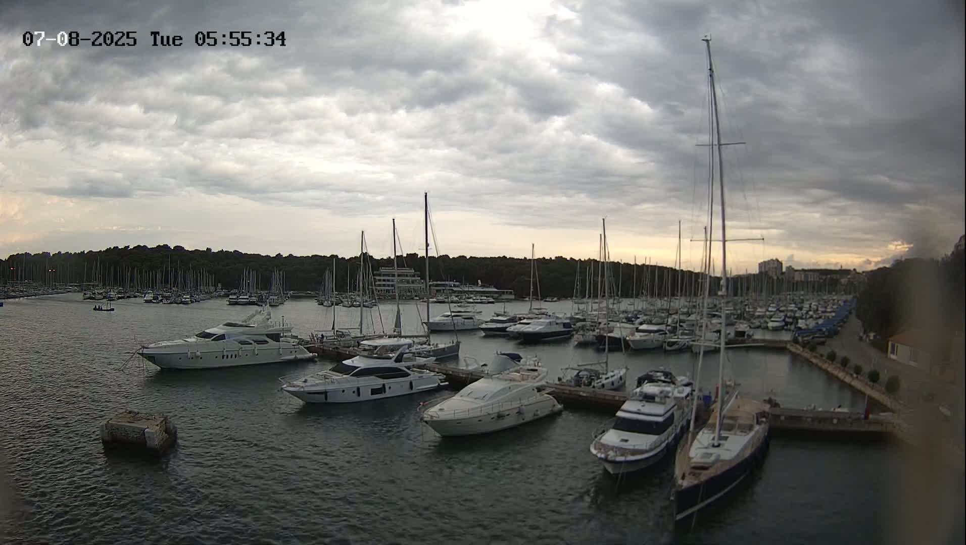 Pula, Marina Veruda East View Live Cam - Pjescana Uvala, Pula, Istria, Croatia