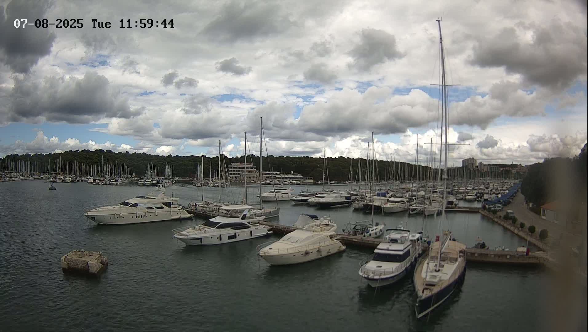 Pula, Marina Veruda East View Live Cam - Pjescana Uvala, Pula, Istria, Croatia