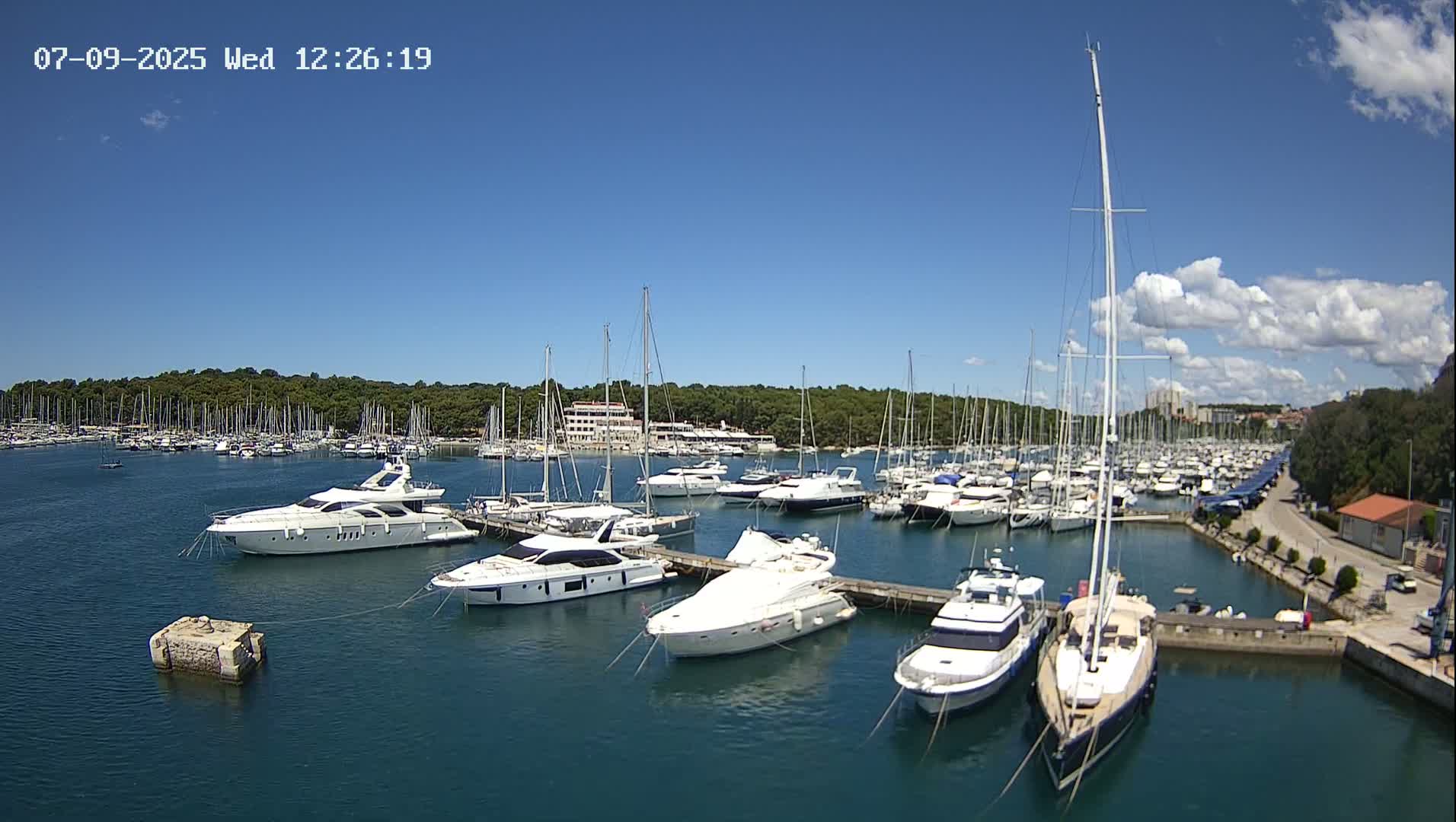 Pula, Marina Veruda East View Live Cam - Pjescana Uvala, Pula, Istria, Croatia