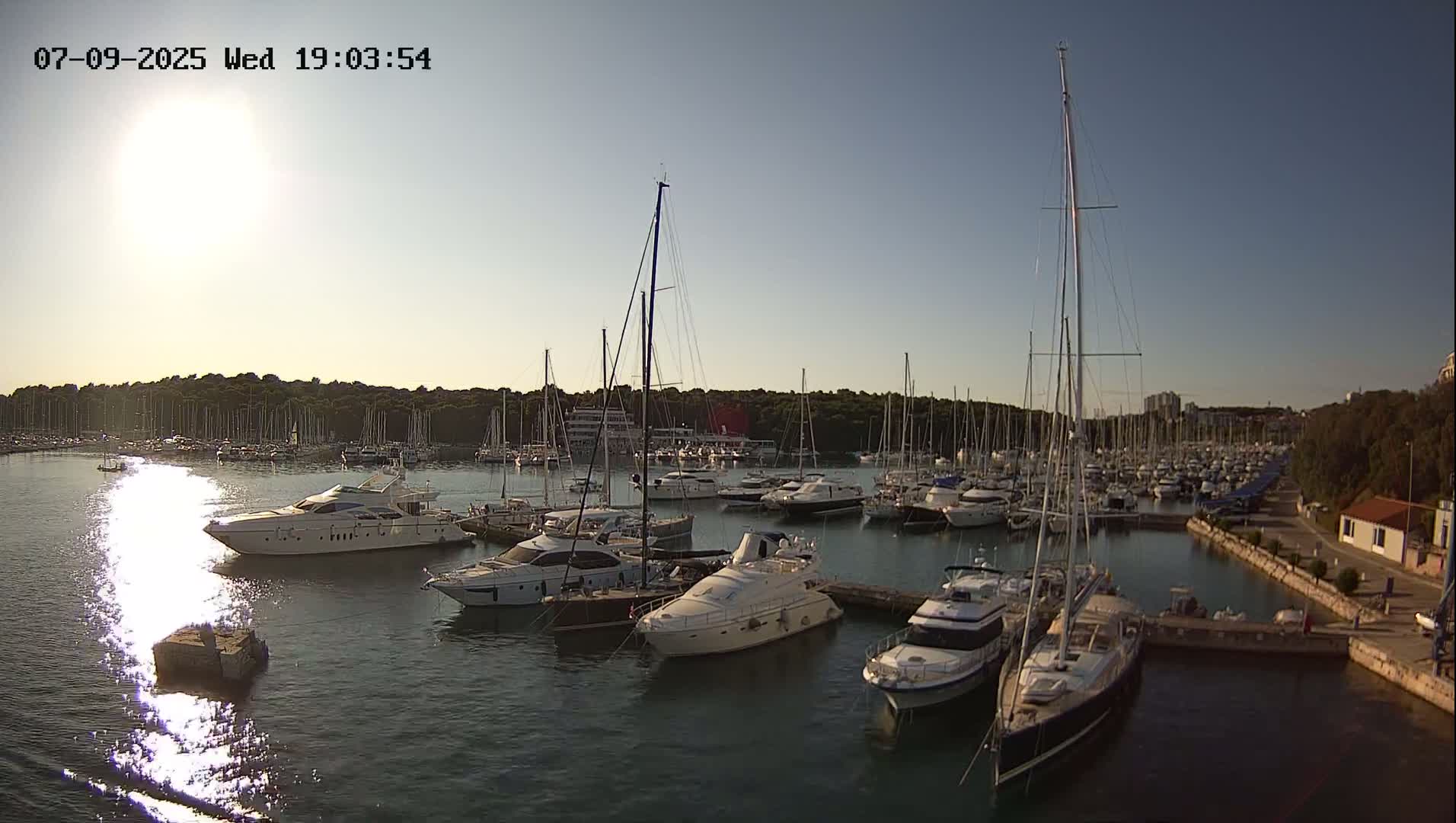 Pula, Marina Veruda East View Live Cam - Pjescana Uvala, Pula, Istria, Croatia