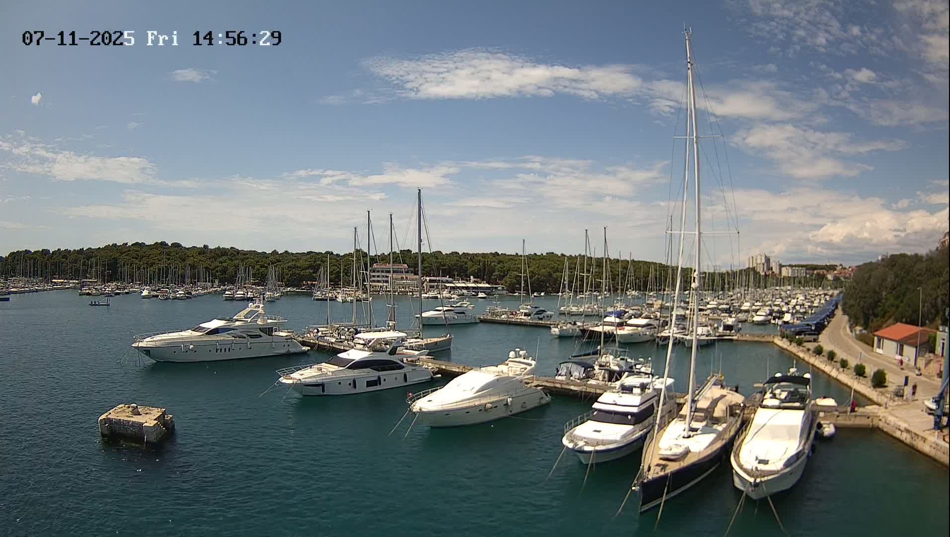 Pula, Marina Veruda East View Live Cam - Pjescana Uvala, Pula, Istria, Croatia