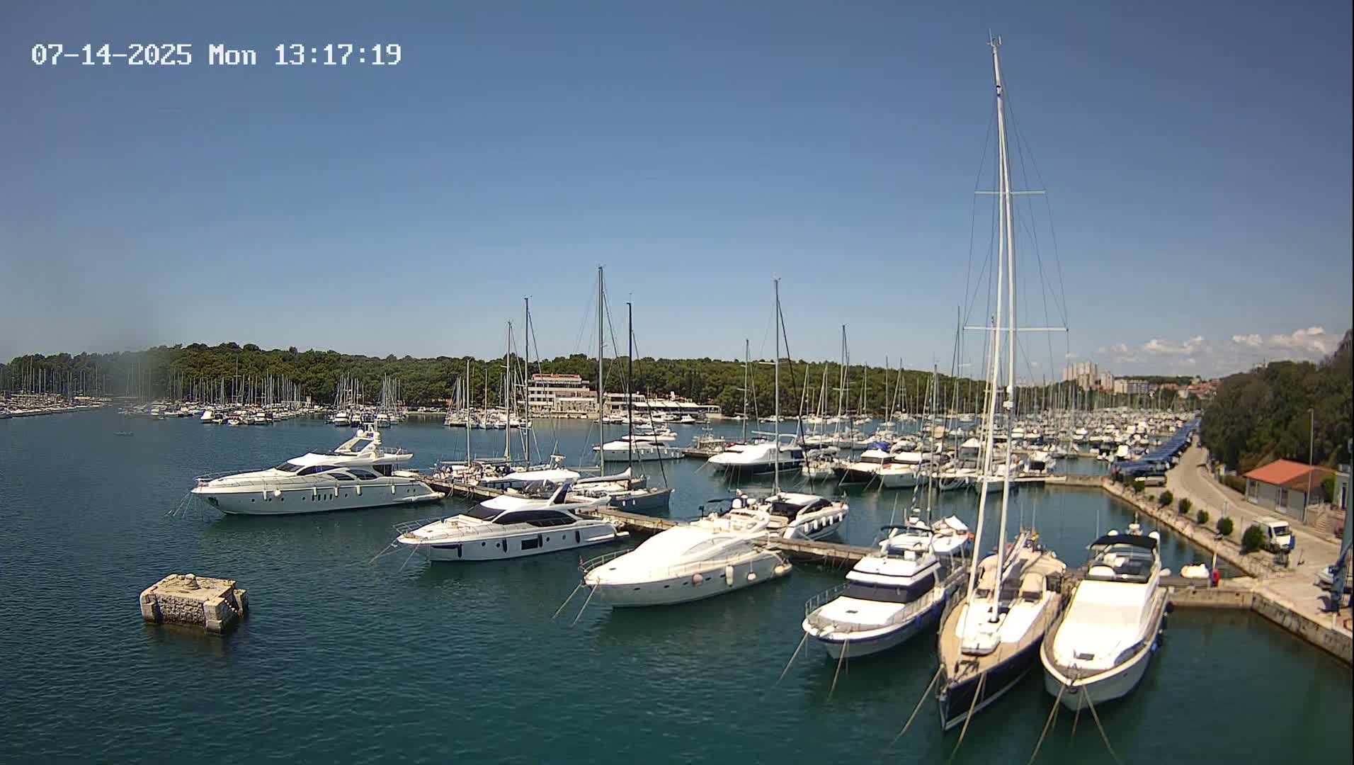Pula, Marina Veruda East View Live Cam - Pjescana Uvala, Pula, Istria, Croatia