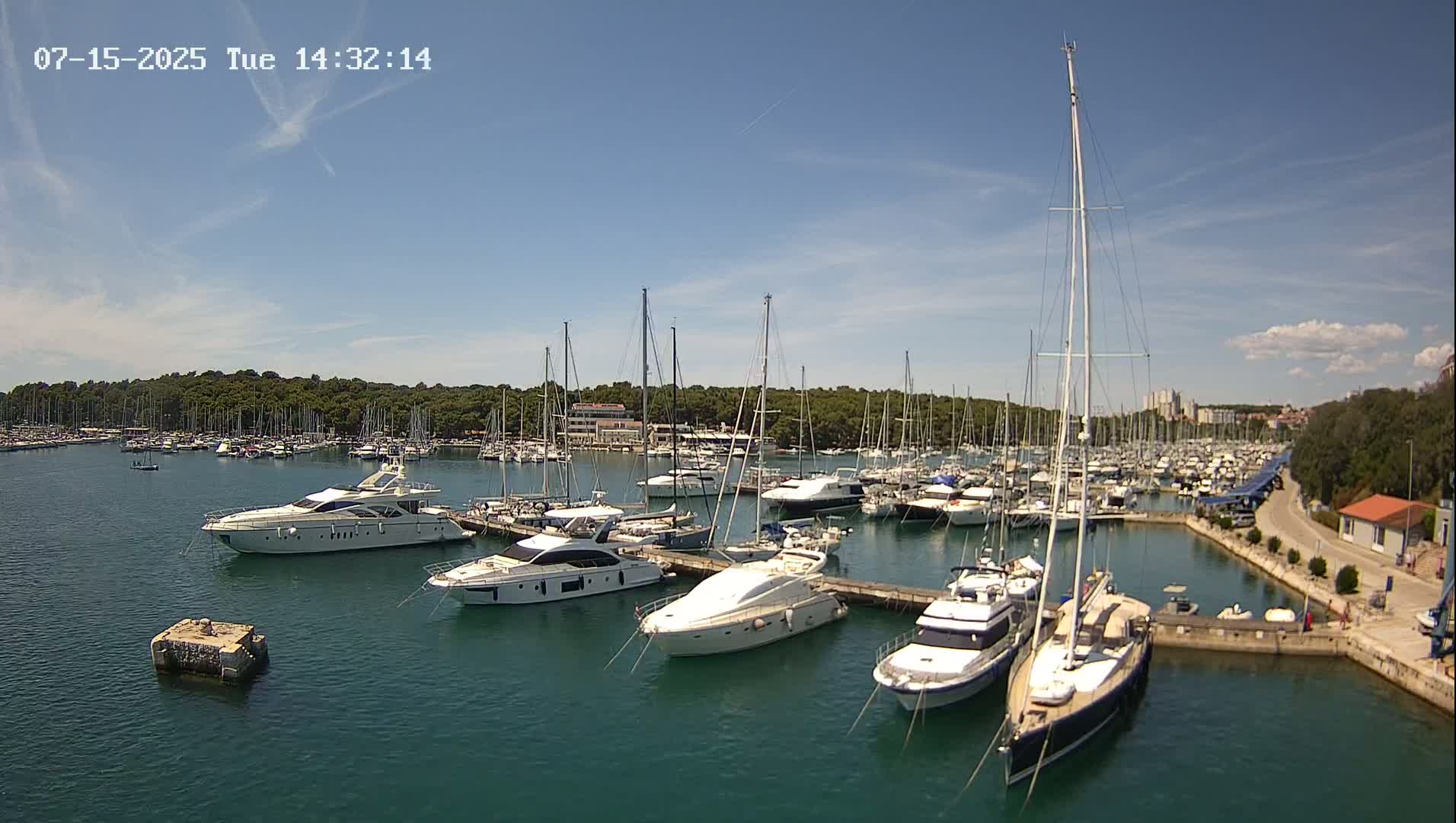 Pula, Marina Veruda East View Live Cam - Pjescana Uvala, Pula, Istria, Croatia