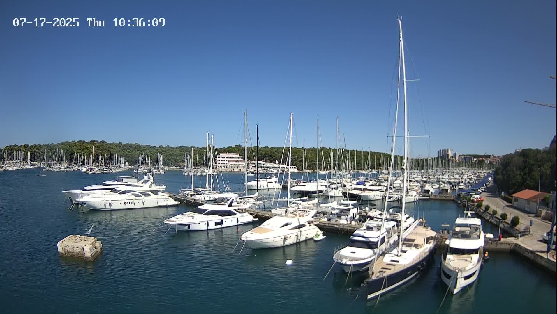 Pula, Marina Veruda East View Live Cam - Pjescana Uvala, Pula, Istria, Croatia