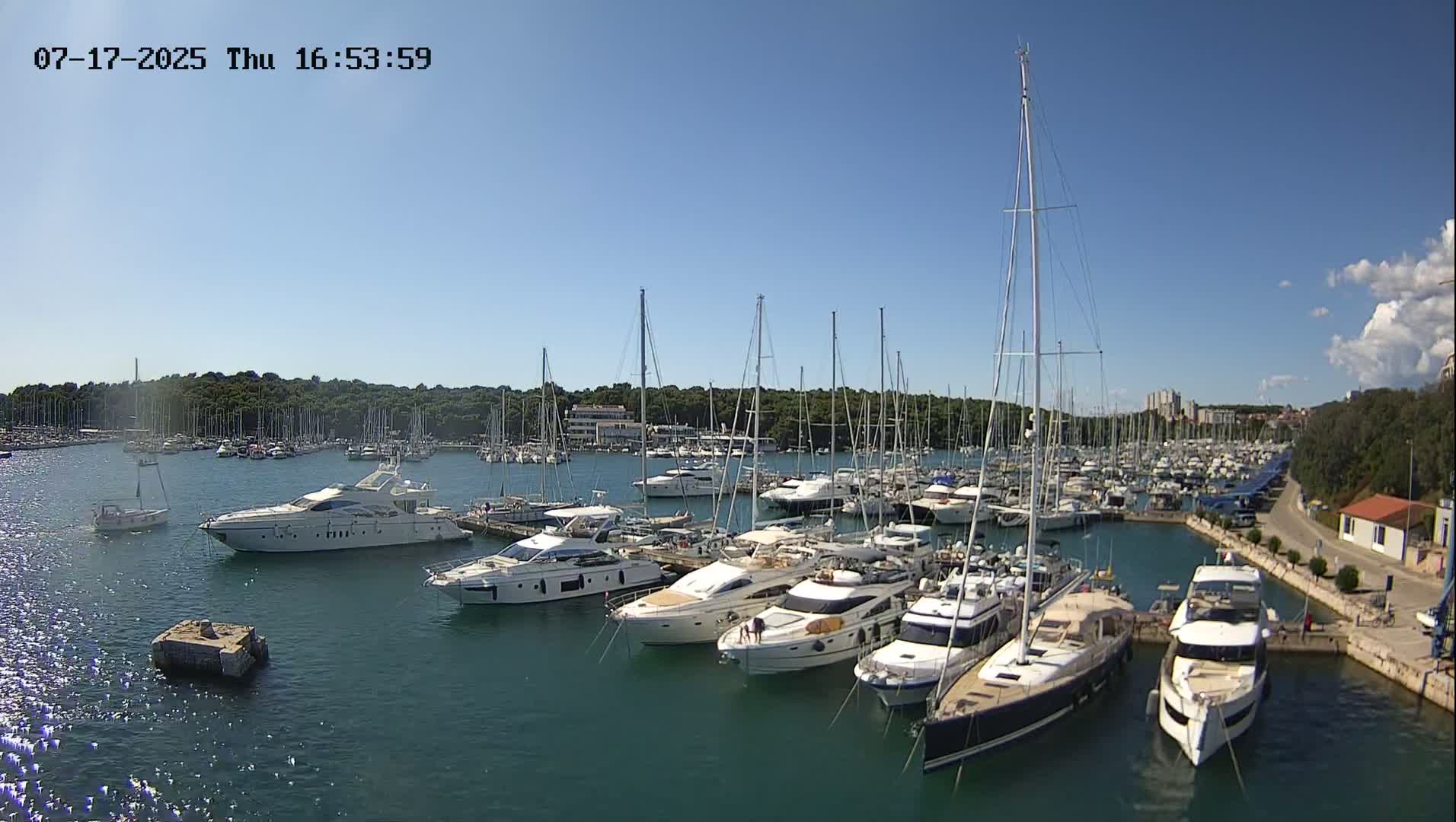 Pula, Marina Veruda East View Live Cam - Pjescana Uvala, Pula, Istria, Croatia