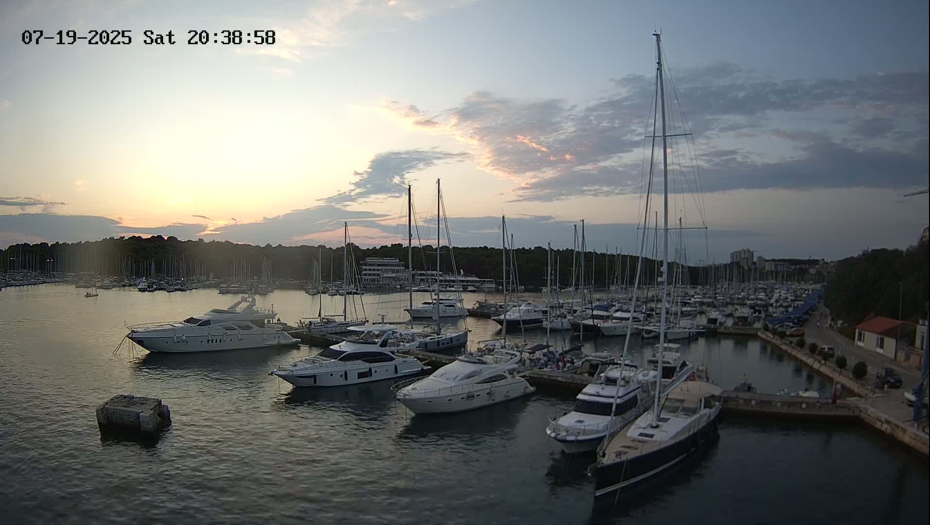 Pula, Marina Veruda East View Live Cam - Pjescana Uvala, Pula, Istria, Croatia