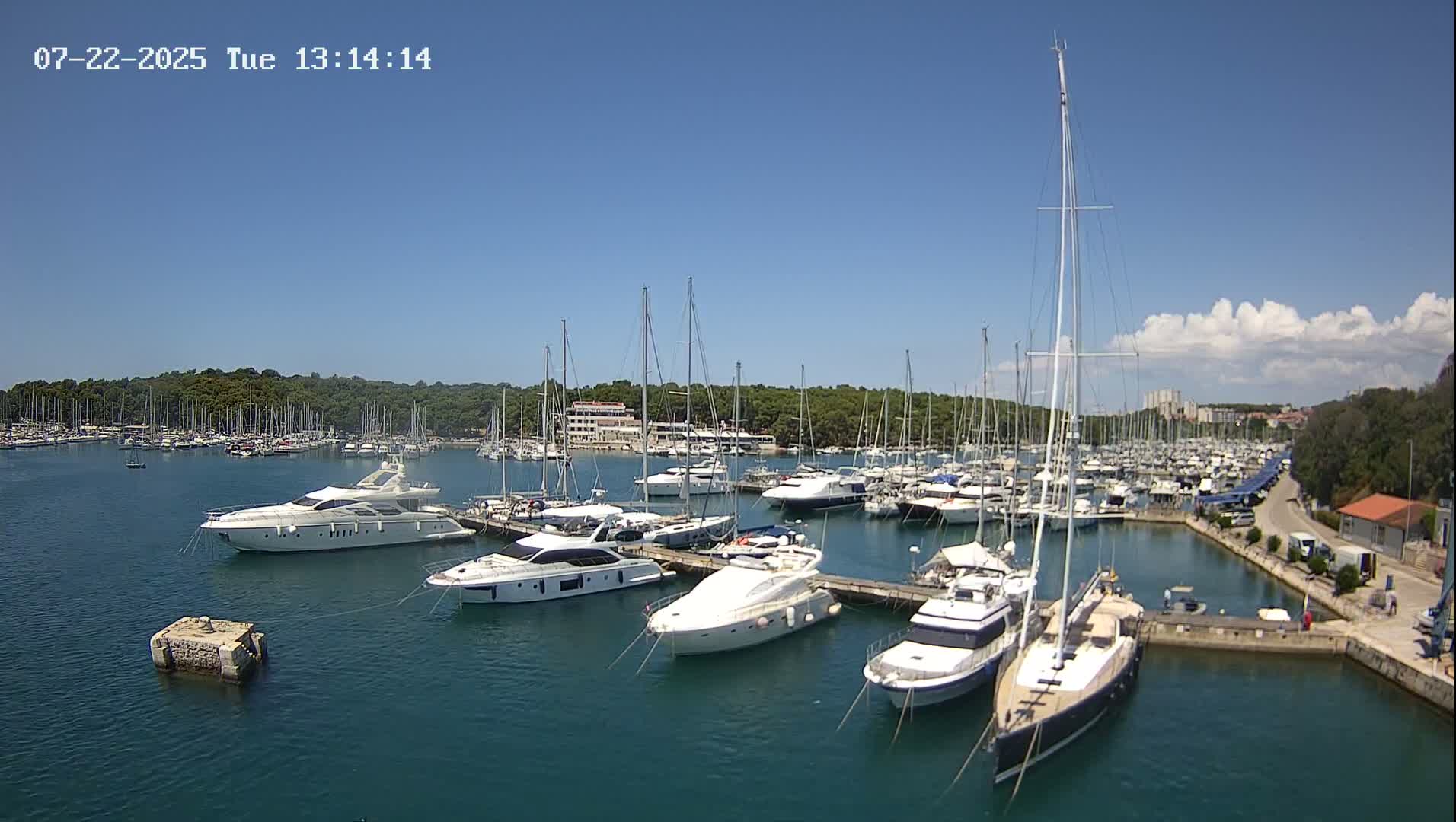 Pula, Marina Veruda East View Live Cam - Pjescana Uvala, Pula, Istria, Croatia