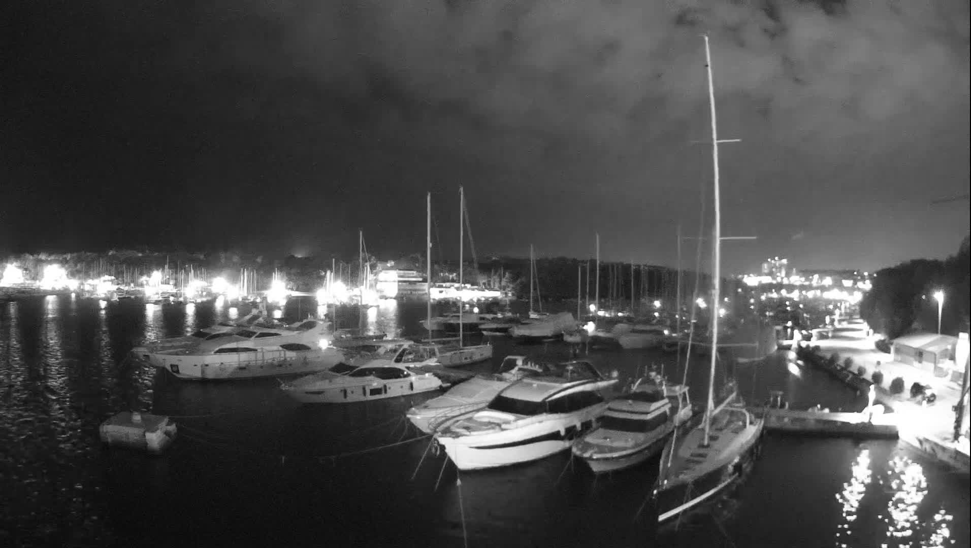 Pula, Marina Veruda East View Live Cam - Pjescana Uvala, Pula, Istria, Croatia