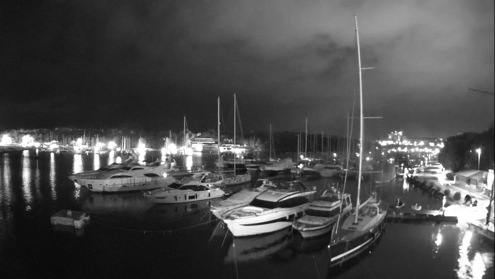 Pula, Marina Veruda East View Live Cam - Pjescana Uvala, Pula, Istria, Croatia