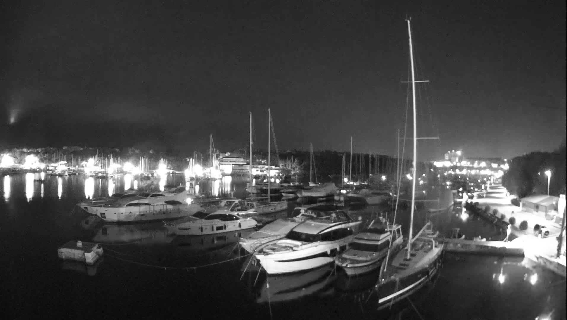 Pula, Marina Veruda East View Live Cam - Pjescana Uvala, Pula, Istria, Croatia
