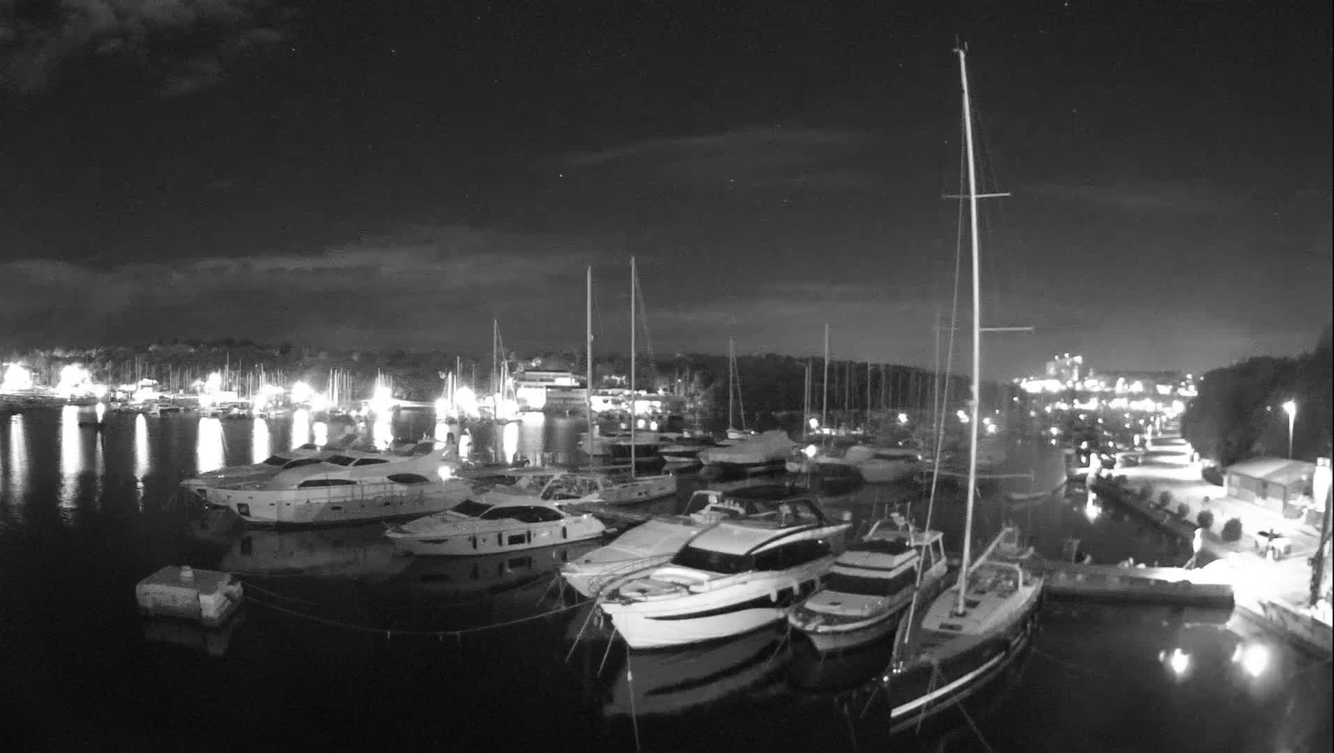 Pula, Marina Veruda East View Live Cam - Pjescana Uvala, Pula, Istria, Croatia