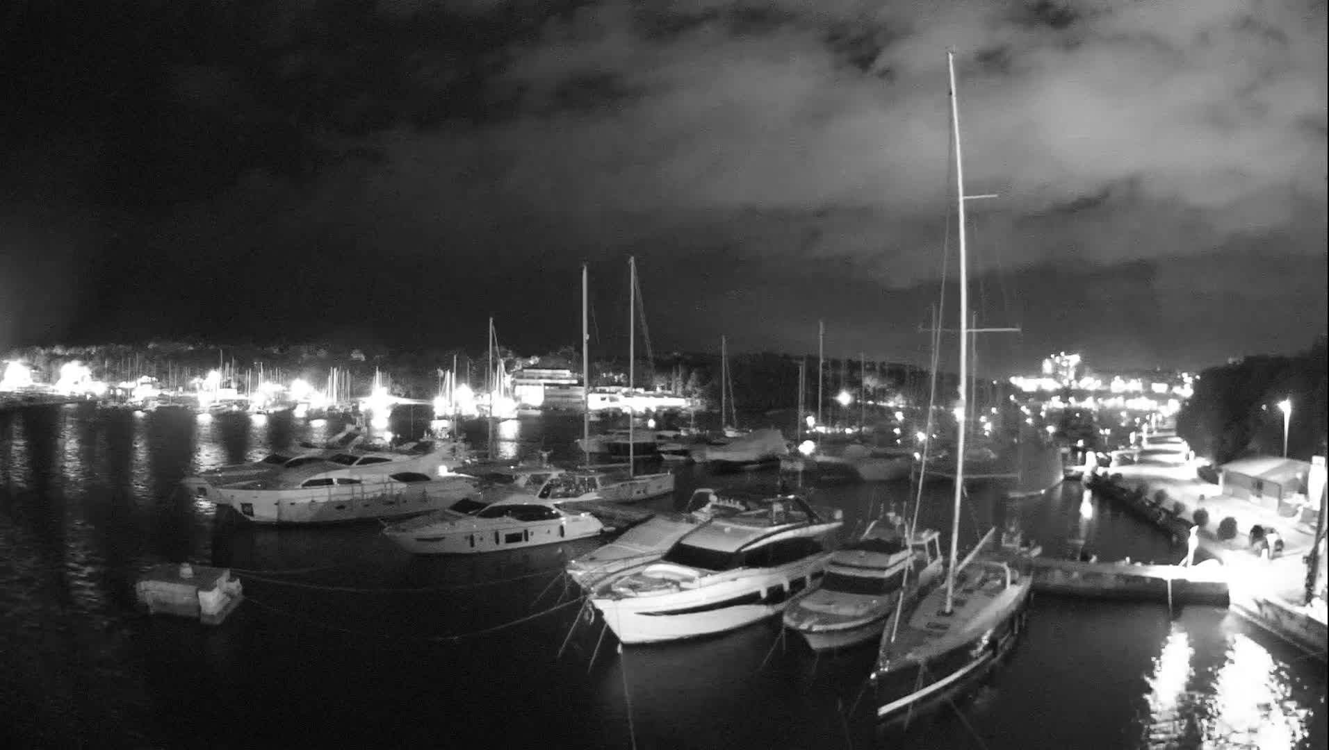 Pula, Marina Veruda East View Live Cam - Pjescana Uvala, Pula, Istria, Croatia