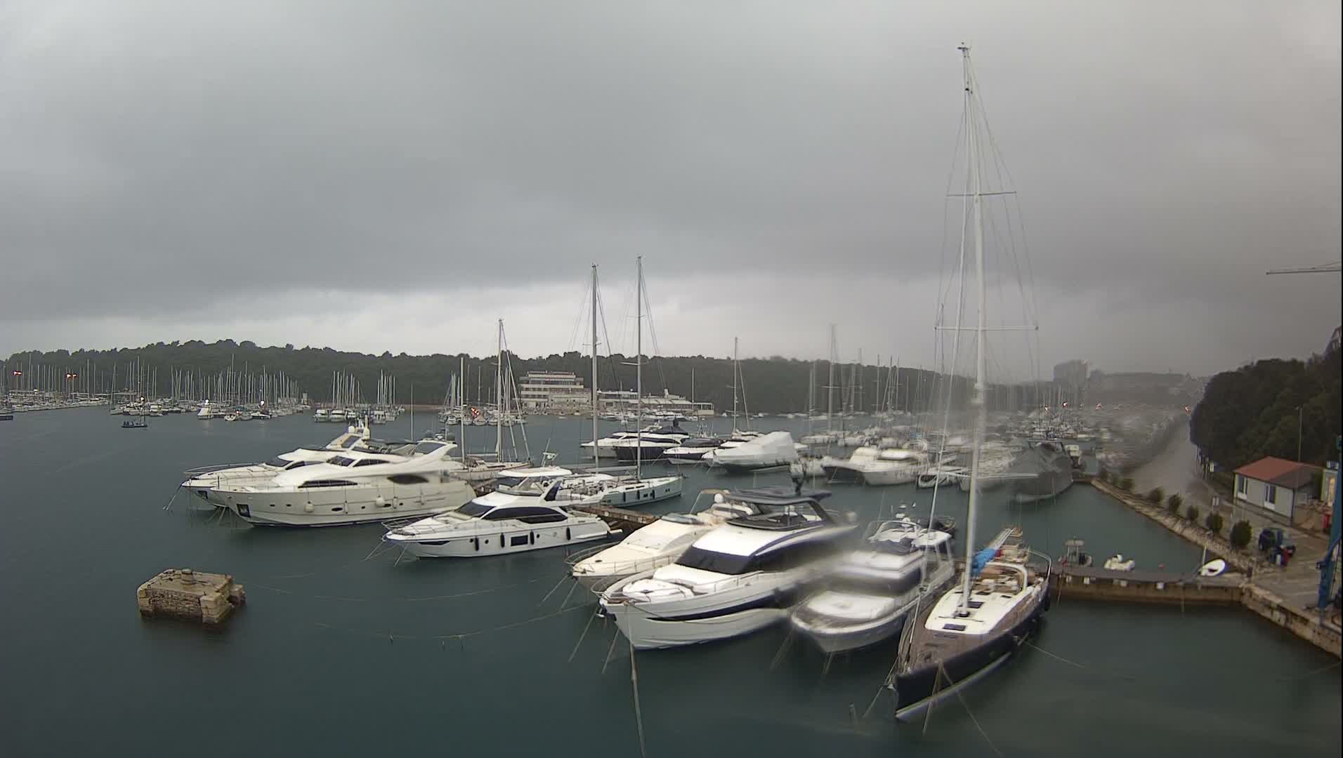 Pula, Marina Veruda East View Live Cam - Pjescana Uvala, Pula, Istria, Croatia