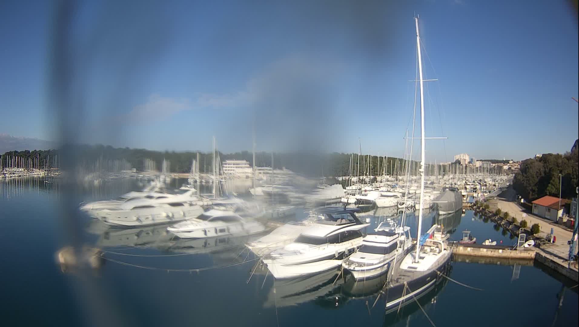 Pula, Marina Veruda East View Live Cam - Pjescana Uvala, Pula, Istria, Croatia