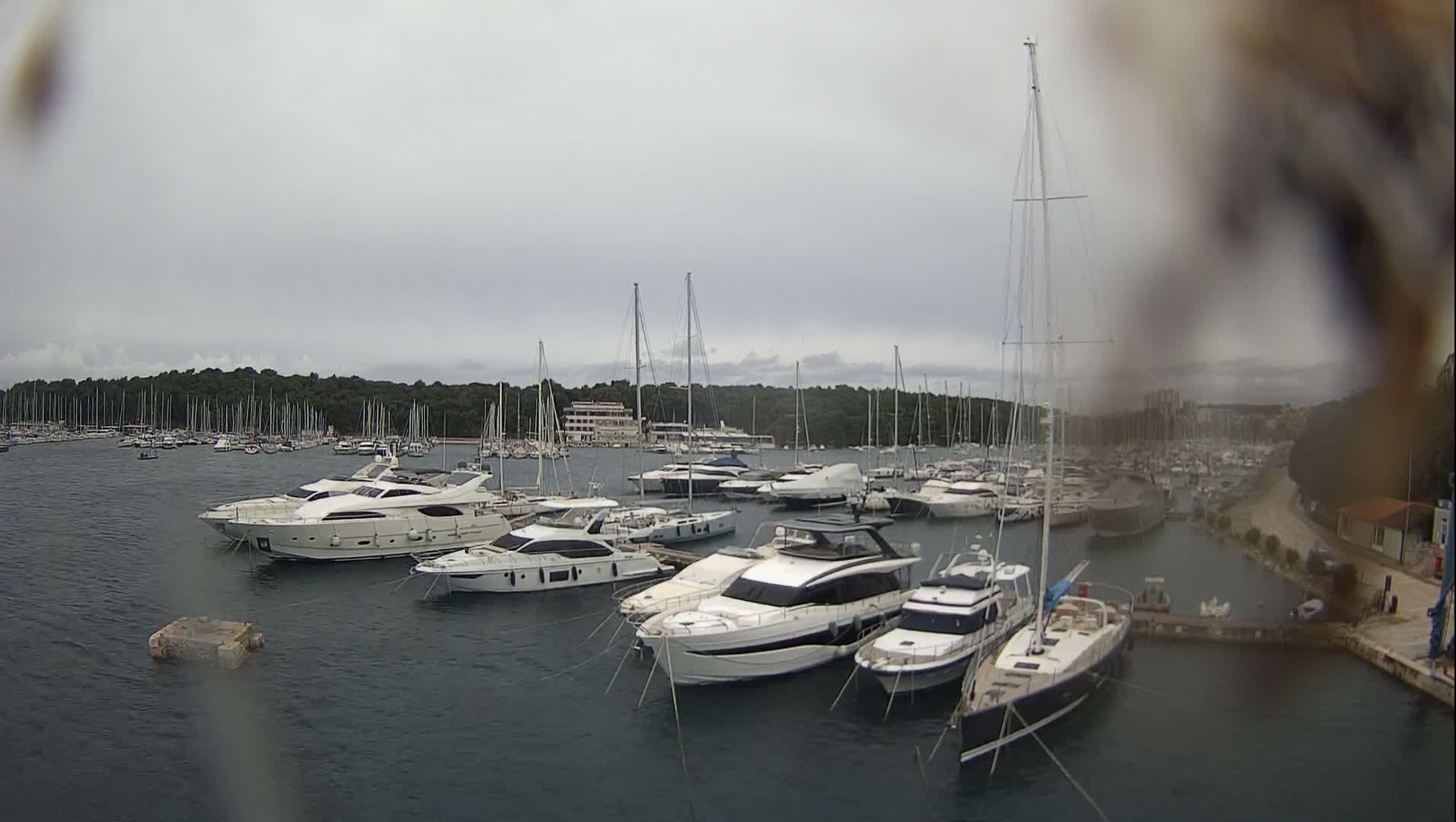 Pula, Marina Veruda East View Live Cam - Pjescana Uvala, Pula, Istria, Croatia