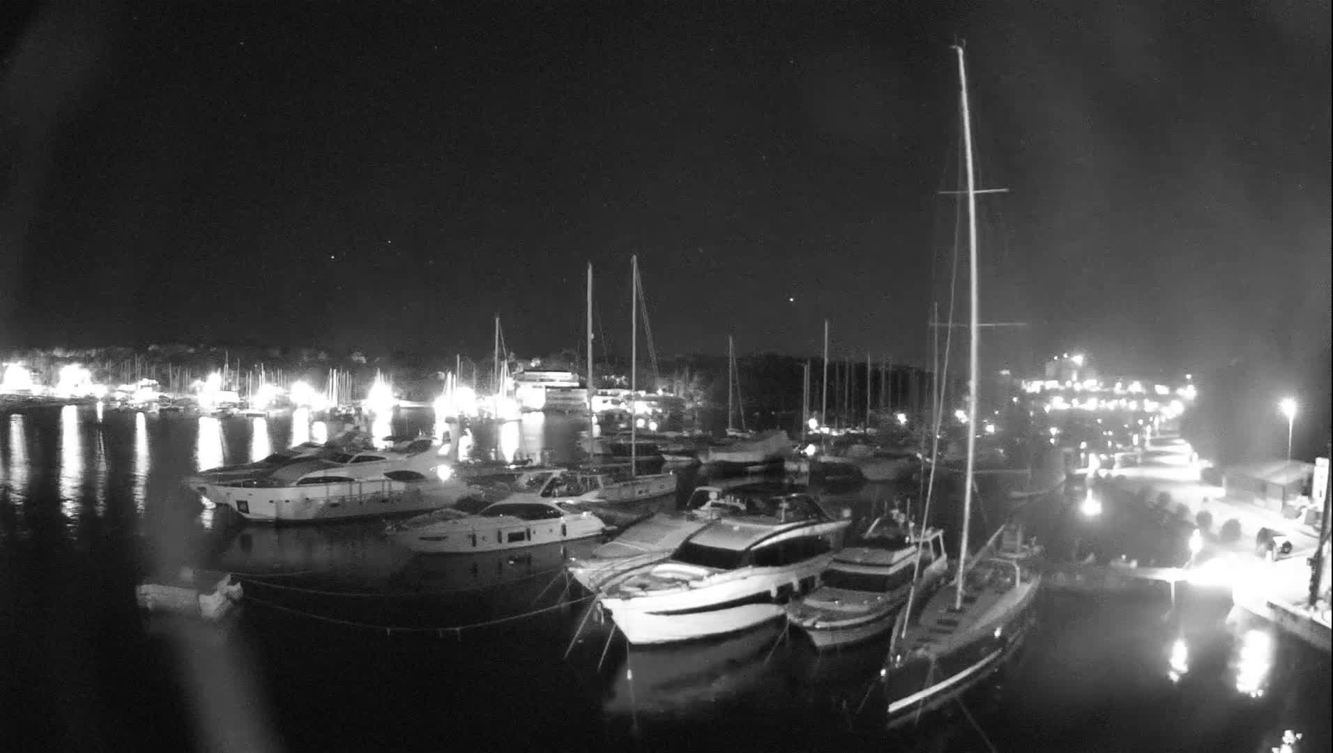 Pula, Marina Veruda East View Live Cam - Pjescana Uvala, Pula, Istria, Croatia