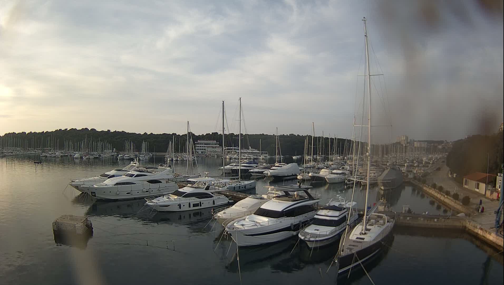 Pula, Marina Veruda East View Live Cam - Pjescana Uvala, Pula, Istria, Croatia